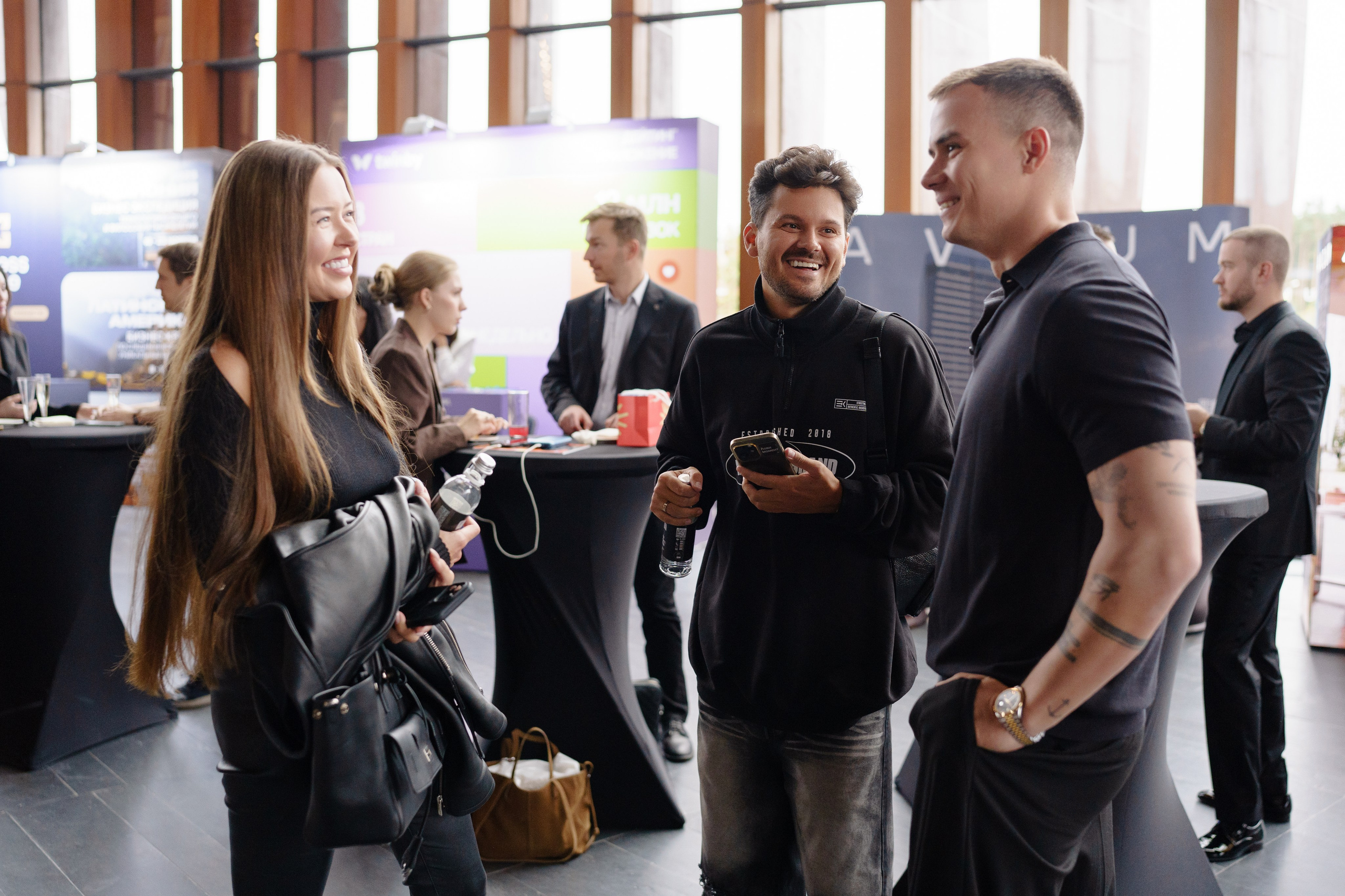Фотограф репортажный на конференцию/форум в Москве. Репортажный фотограф в Москве Саша Дружинина