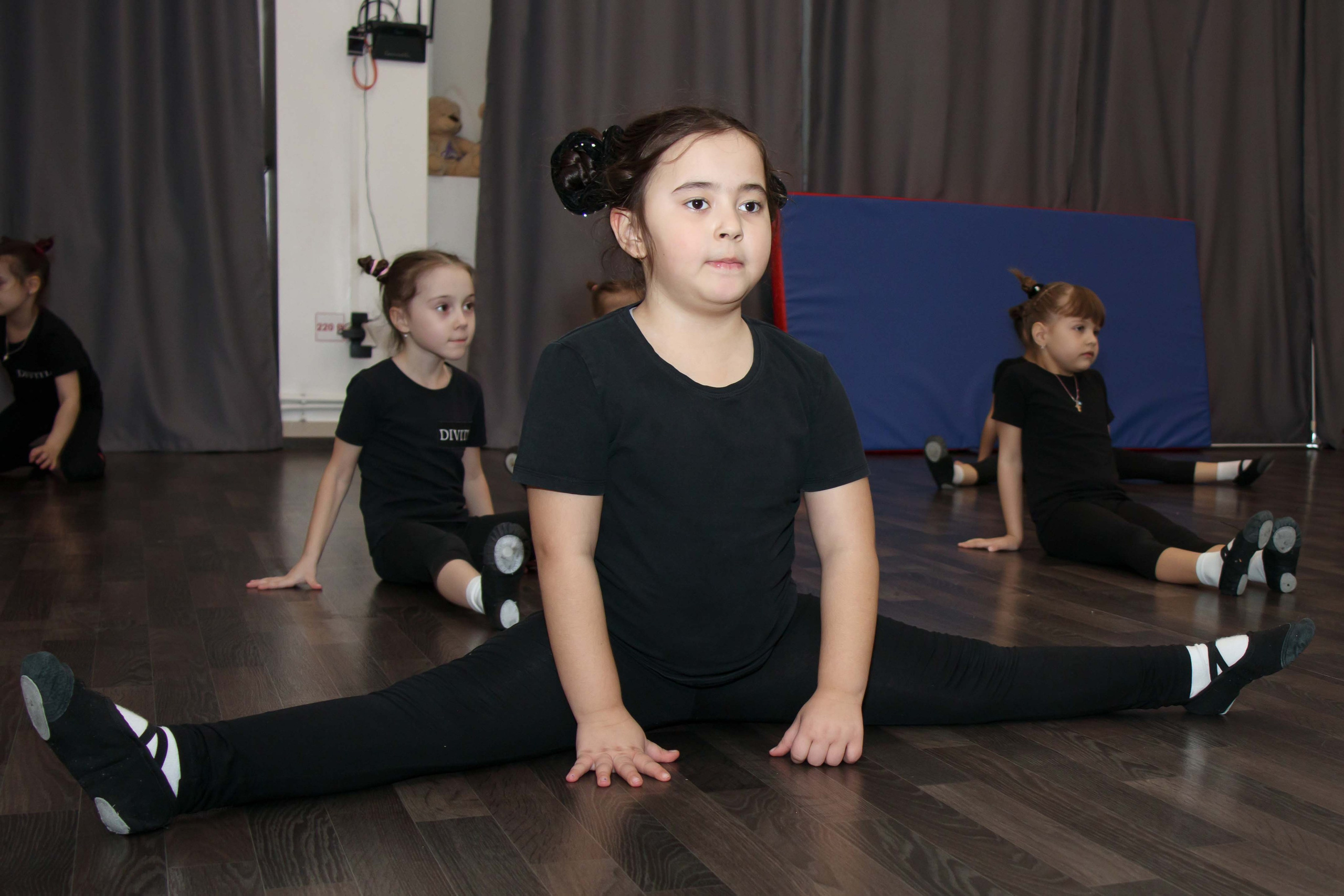 Тренировка в танц. школе. Репортажный Фотограф