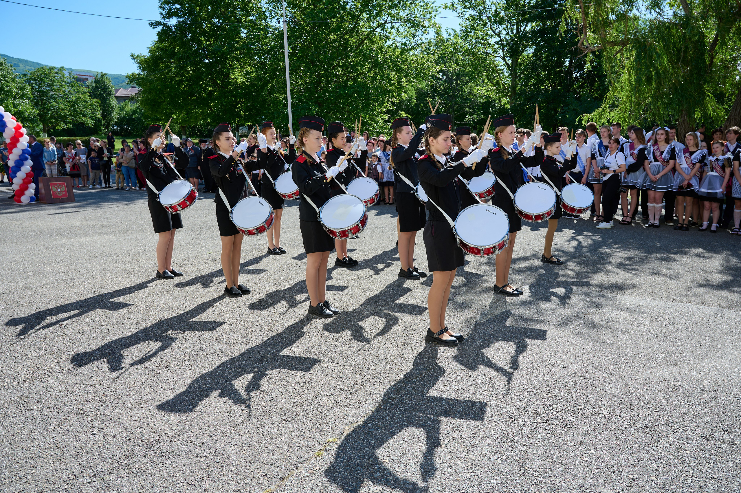 Последний звонок. Жизнь курорта Кабардинка в фотографиях