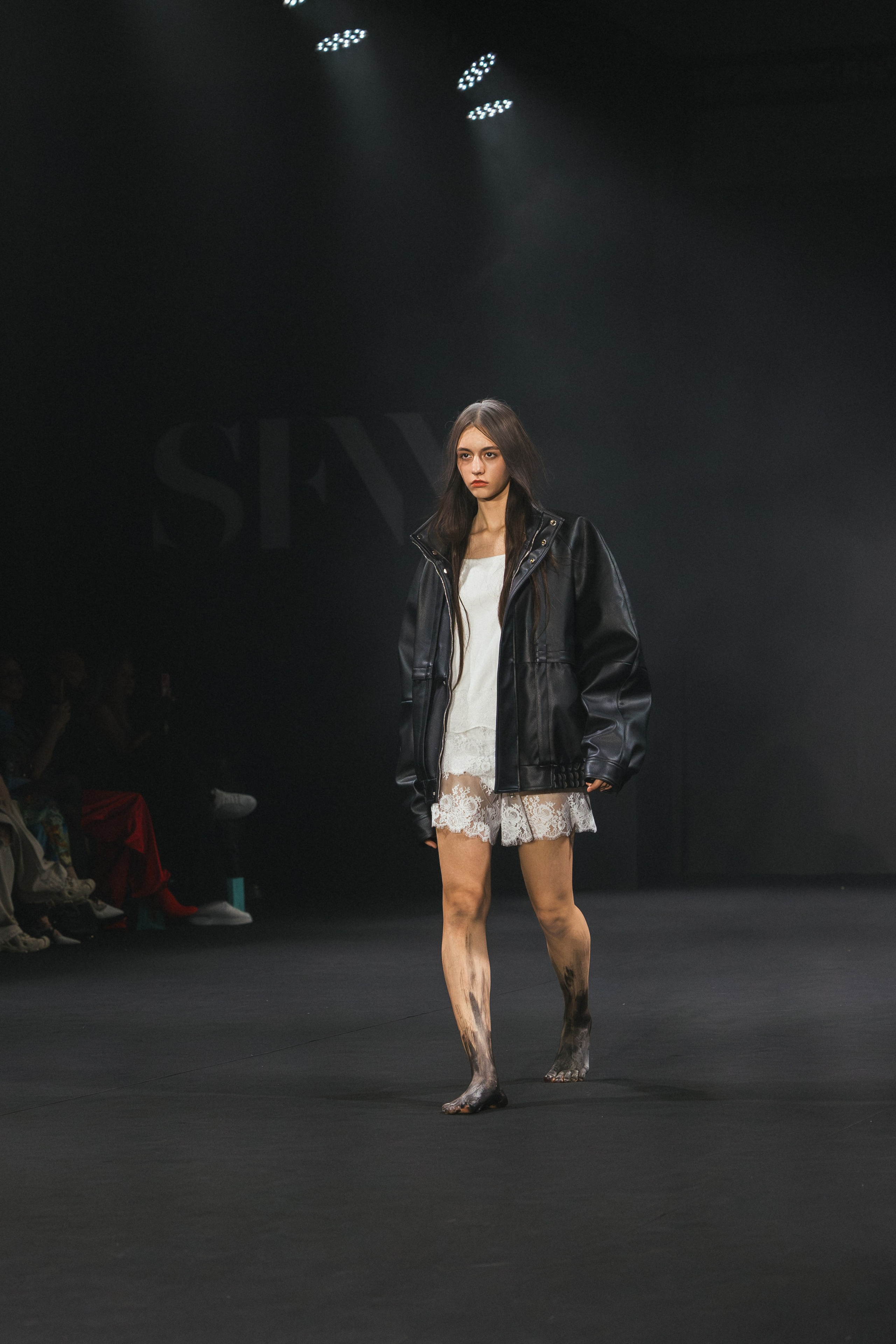 Catwalk. ProVizArt