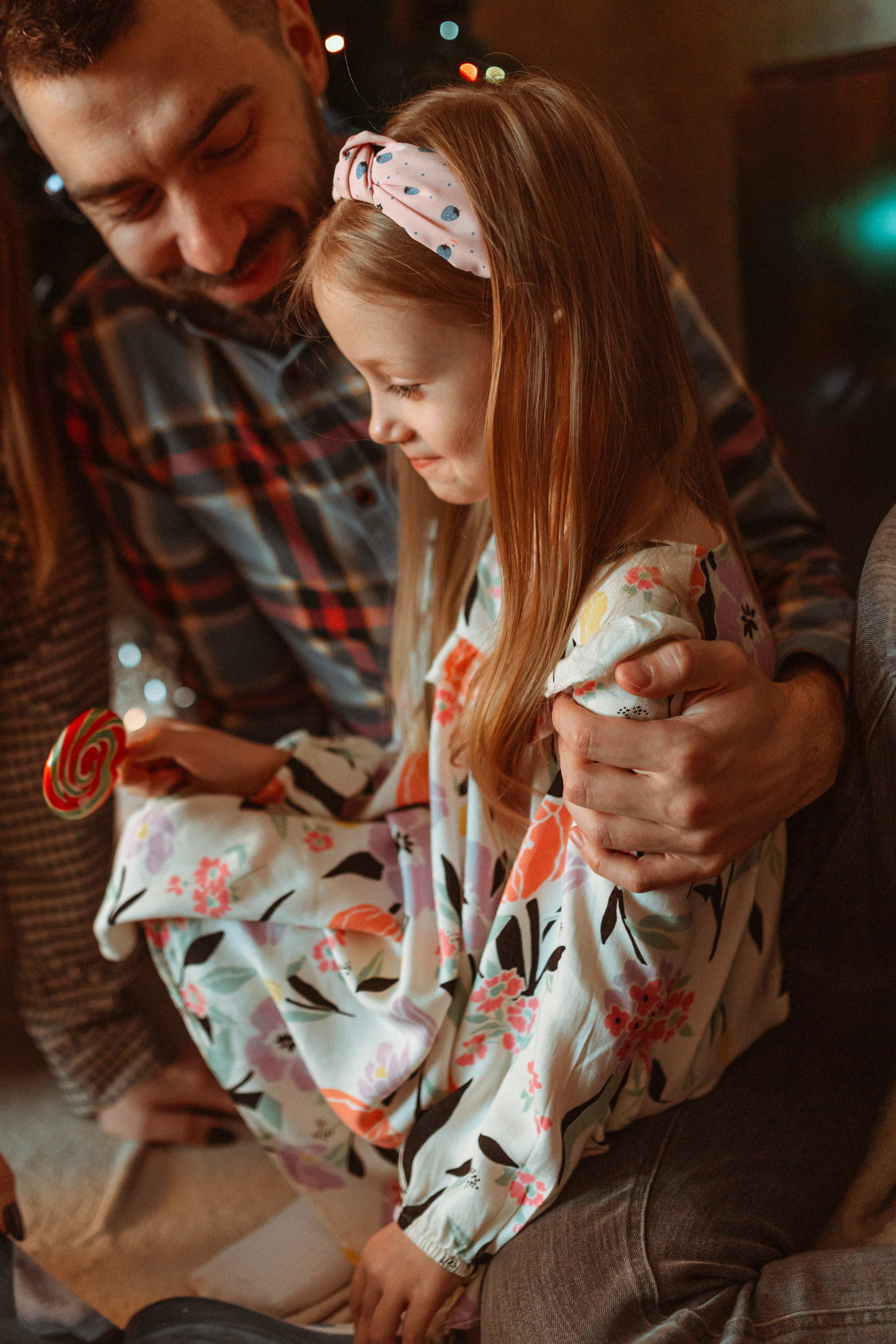 Марина с семьей. Семейный фотограф lifestyle в Новосибирске Елена Шпилевая