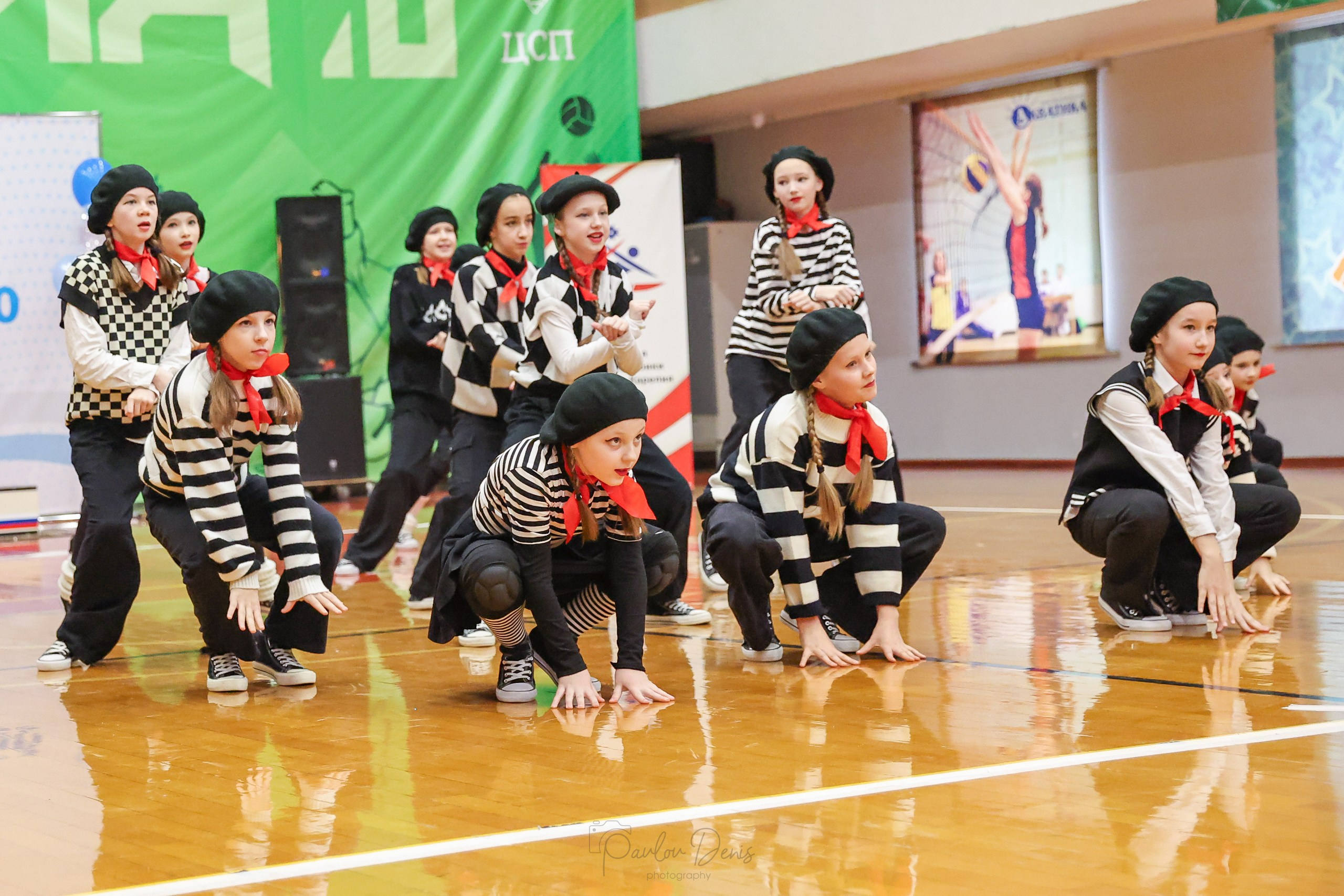 Аэробика и танцы. Спортивный репортаж