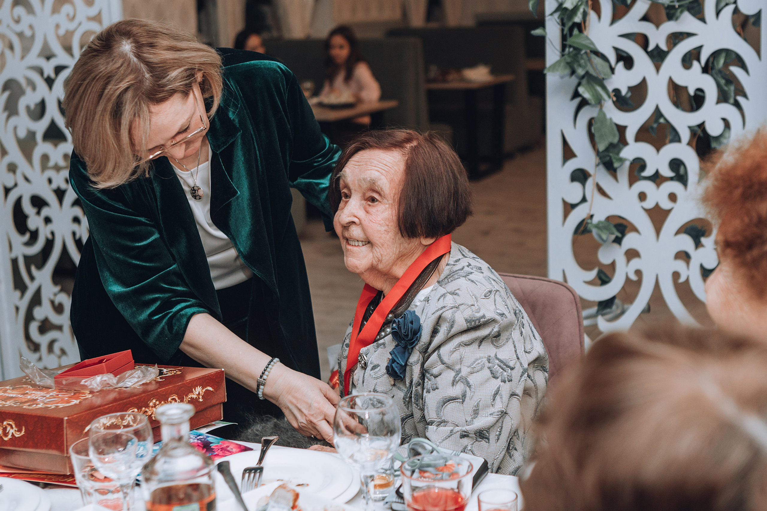 90-летний юбилей Сары Вагаповны. Фотограф в Санкт — Петербурге Анна Конофало