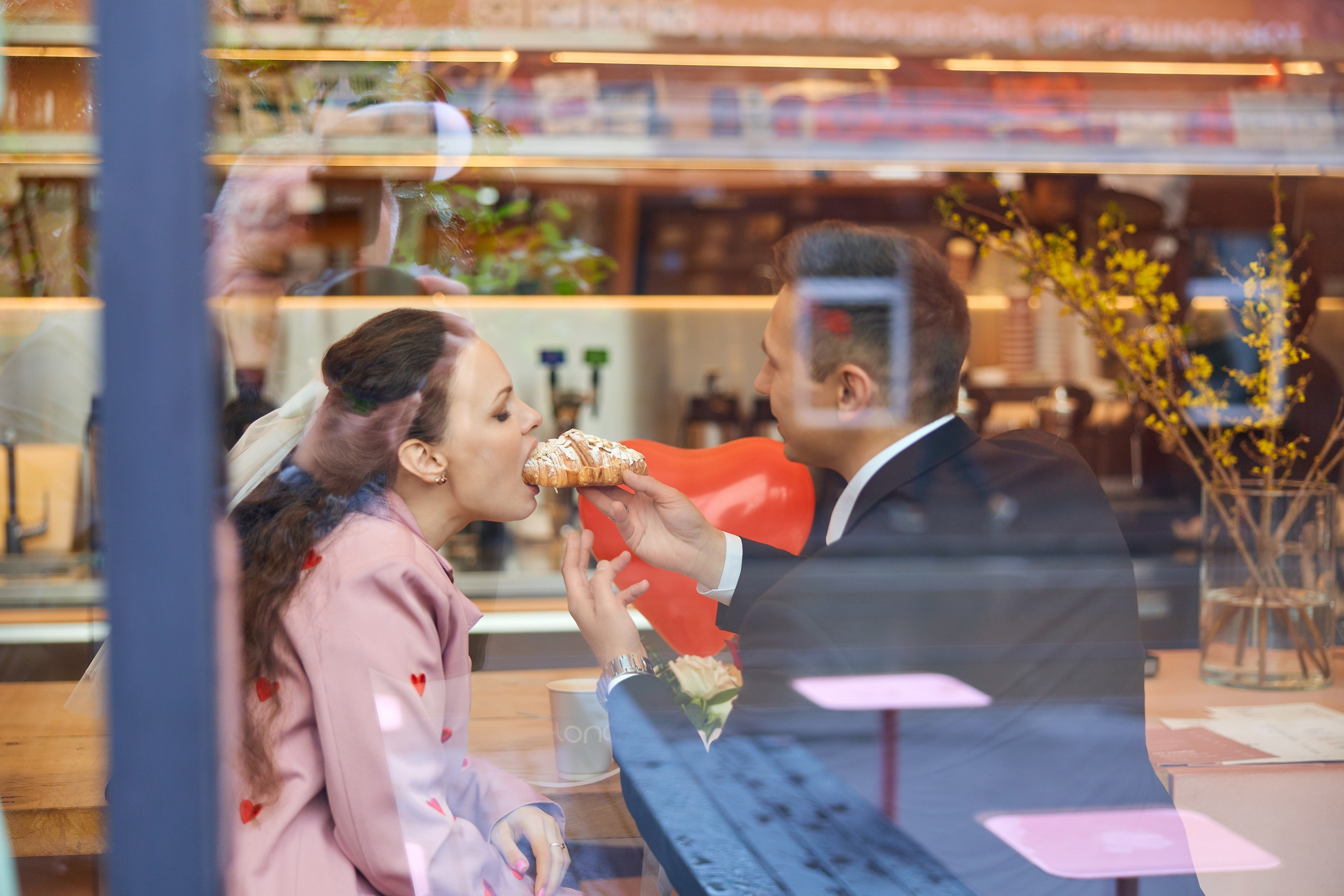 Свадебная фотосъёмка в гостинице Даниловская. Свадебный фотограф Сергей Колбинский