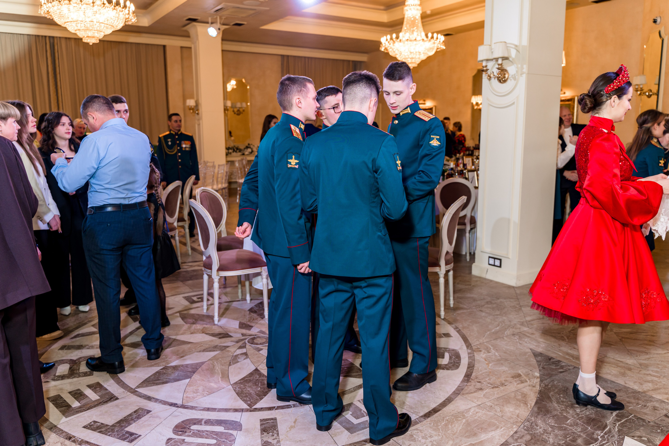 Фотосъемка выпуска военной академии и вручение дипломов