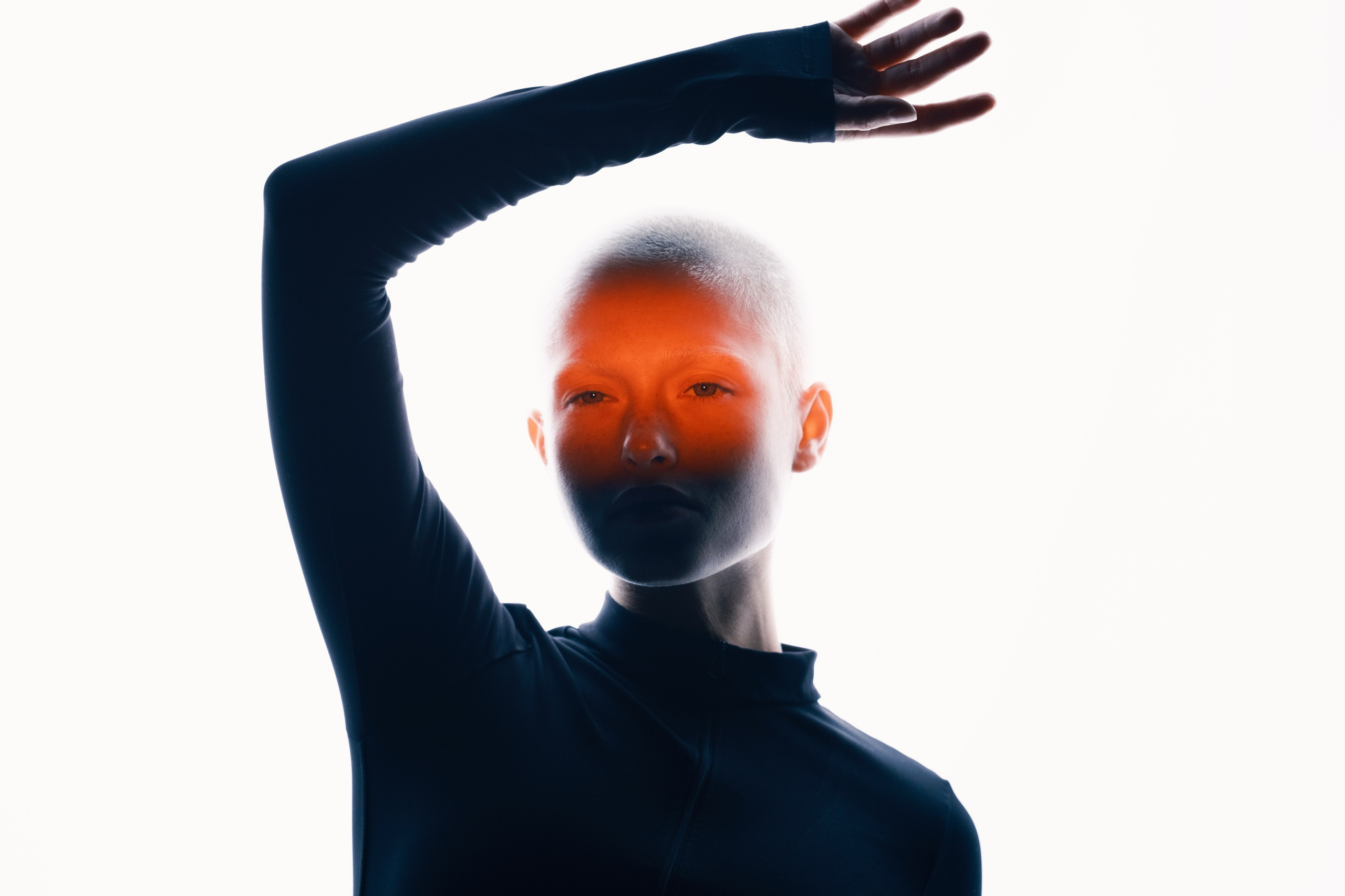 Photographer in Moscow with a night vibe of photos