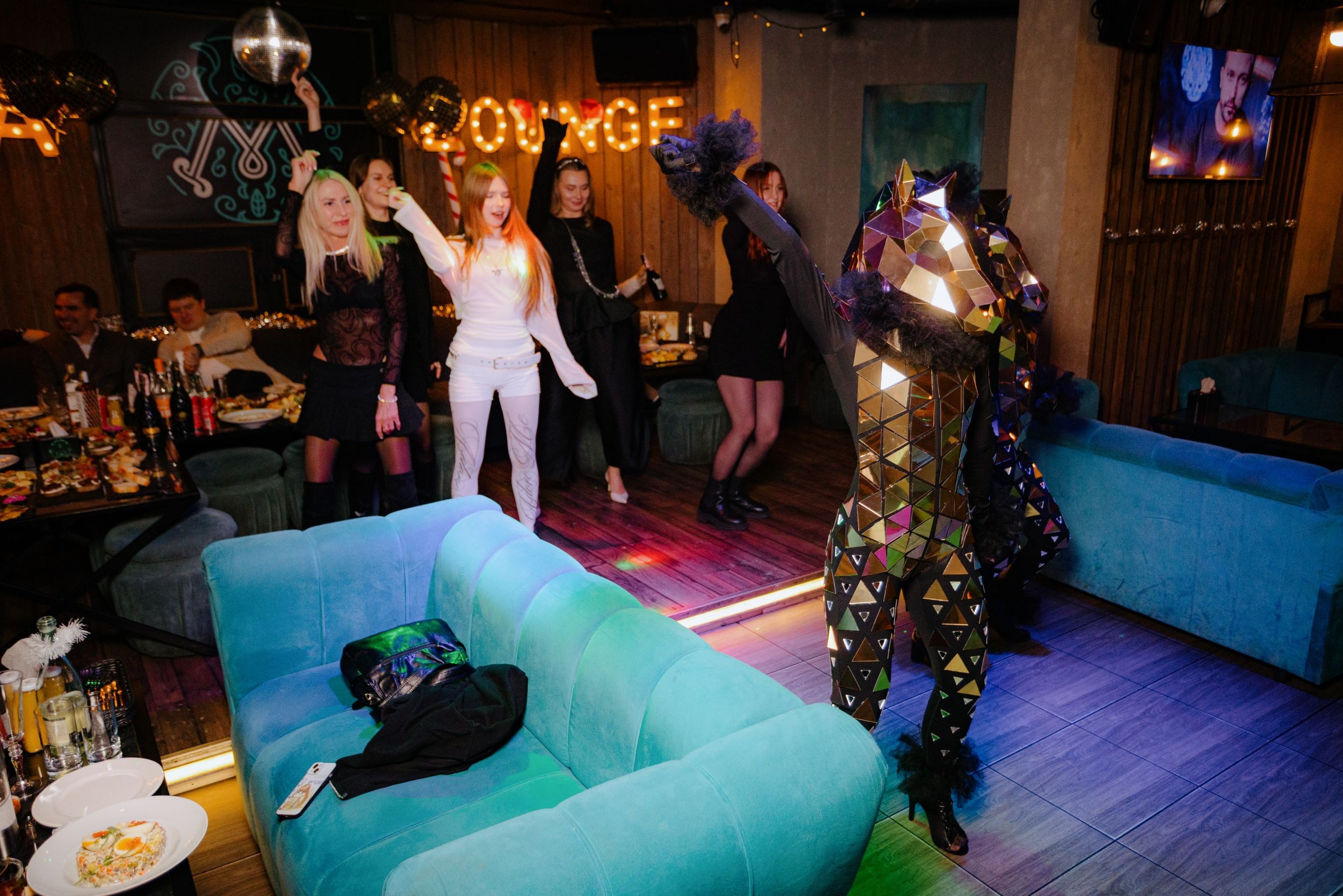 New Year 2026. Мята Спортивная — Кальянная, караоке, бар в Минске