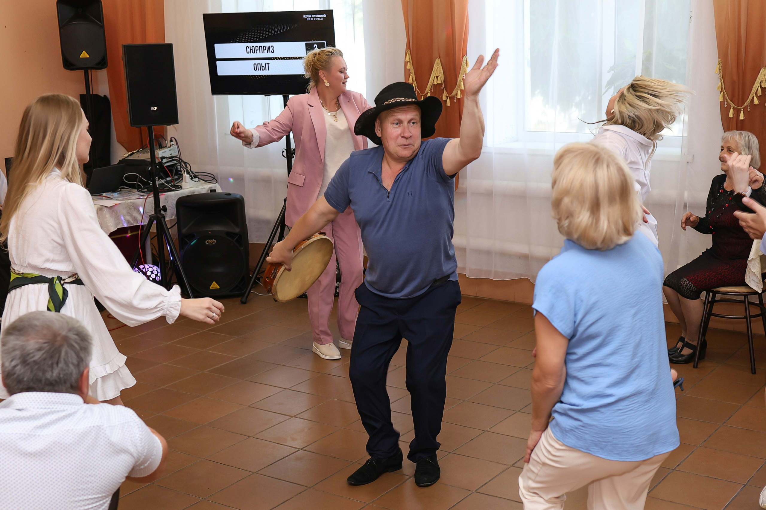 Тамада на Юбилей в Туле!. НаВеселе…)) Тамада (Ведущий) в Туле! Юбилеи, Свадьбы, Корпоративы! Ростовые куклы! И всё необходимое для Вашего Праздника!