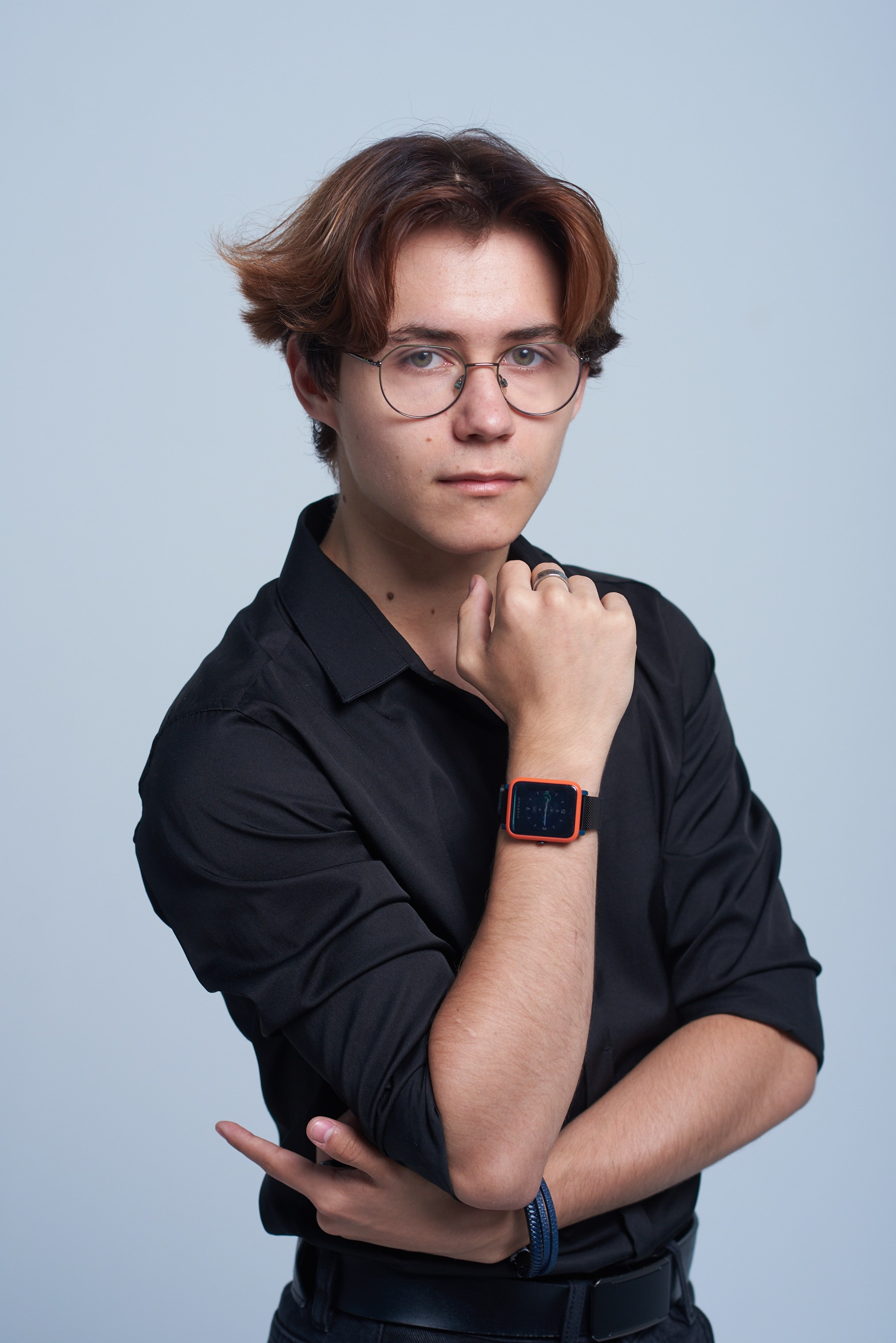 Фотосессии для выпускников в студии. Фотосъёмка, видеосъёмка, обучение