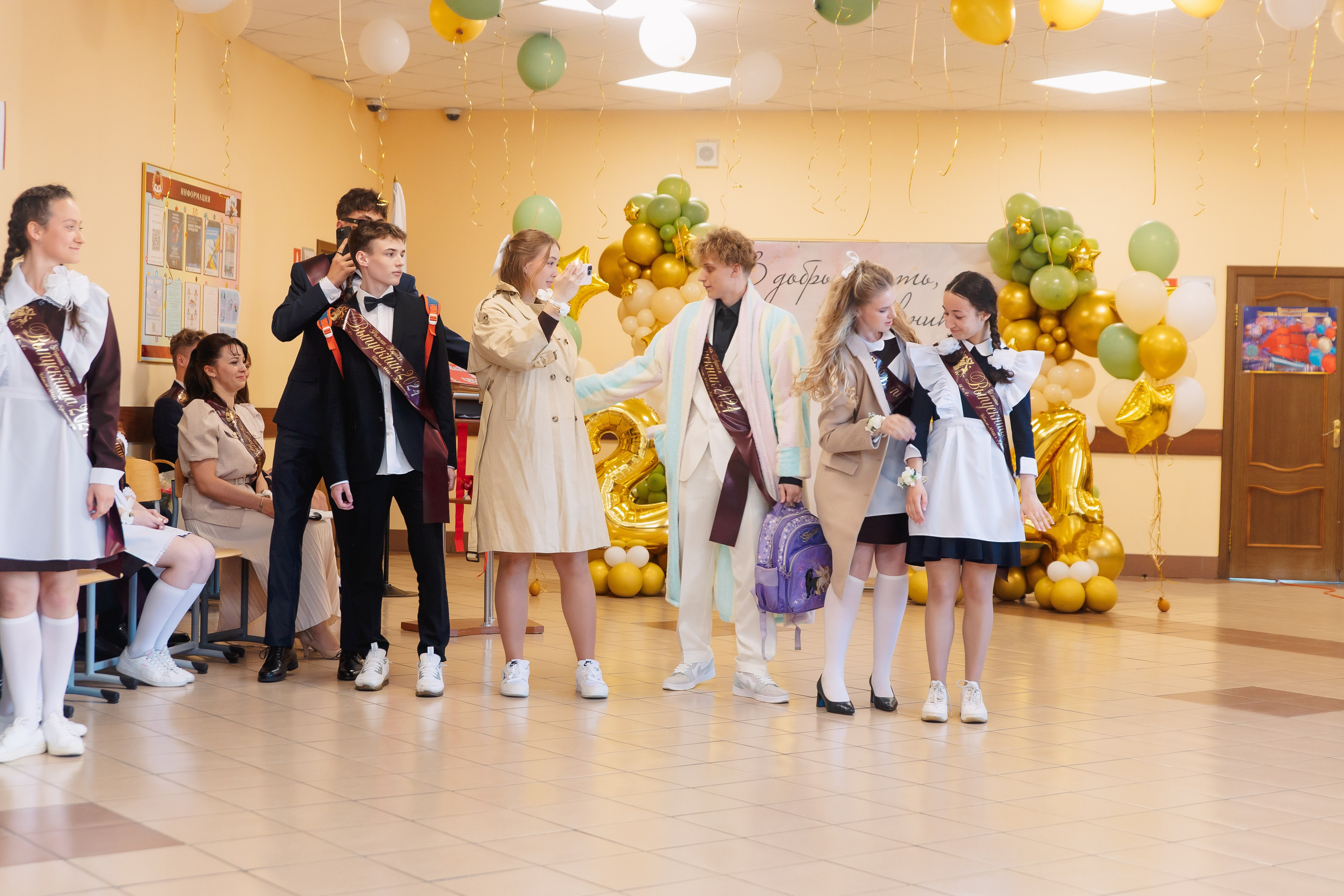 Последний звонок. Фотограф в Кронштадте и Санкт-Петербурге Анастасия Коваленко