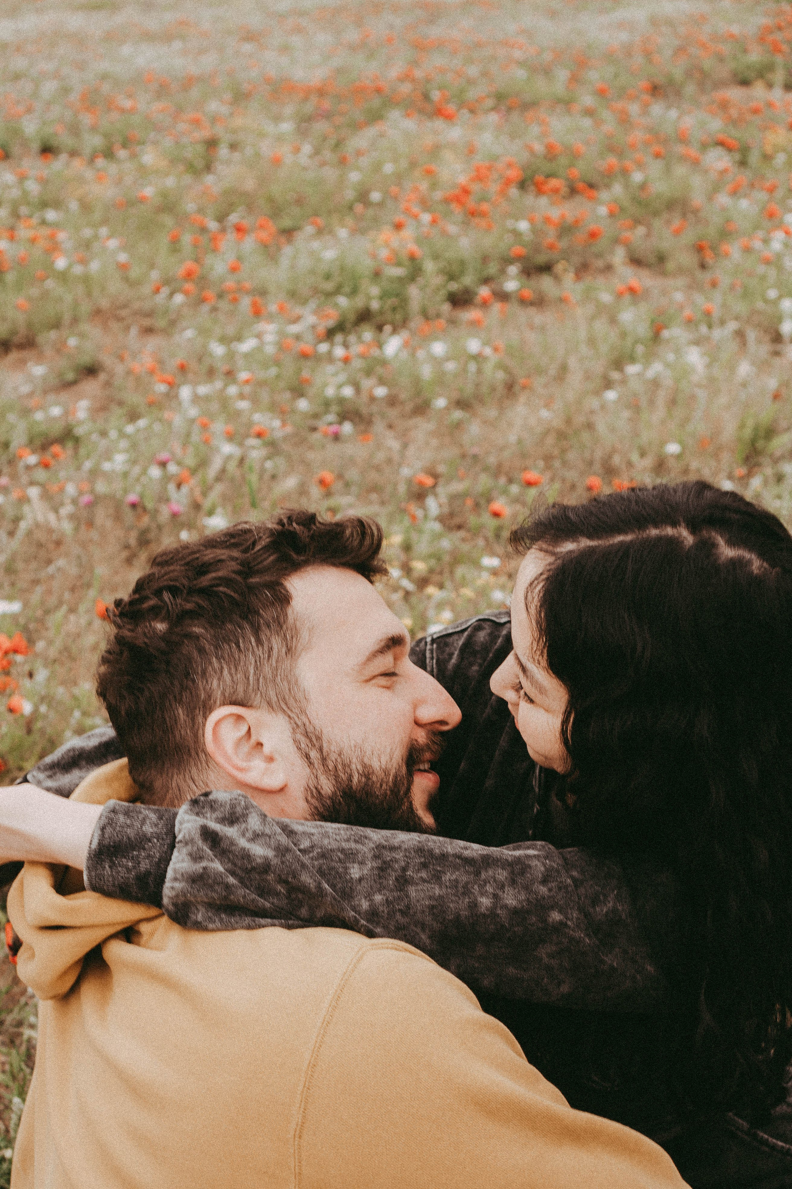 Любовь в маковом поле. Профессиональный фотограф, Санкт-Петербург — Виктория Богомолова