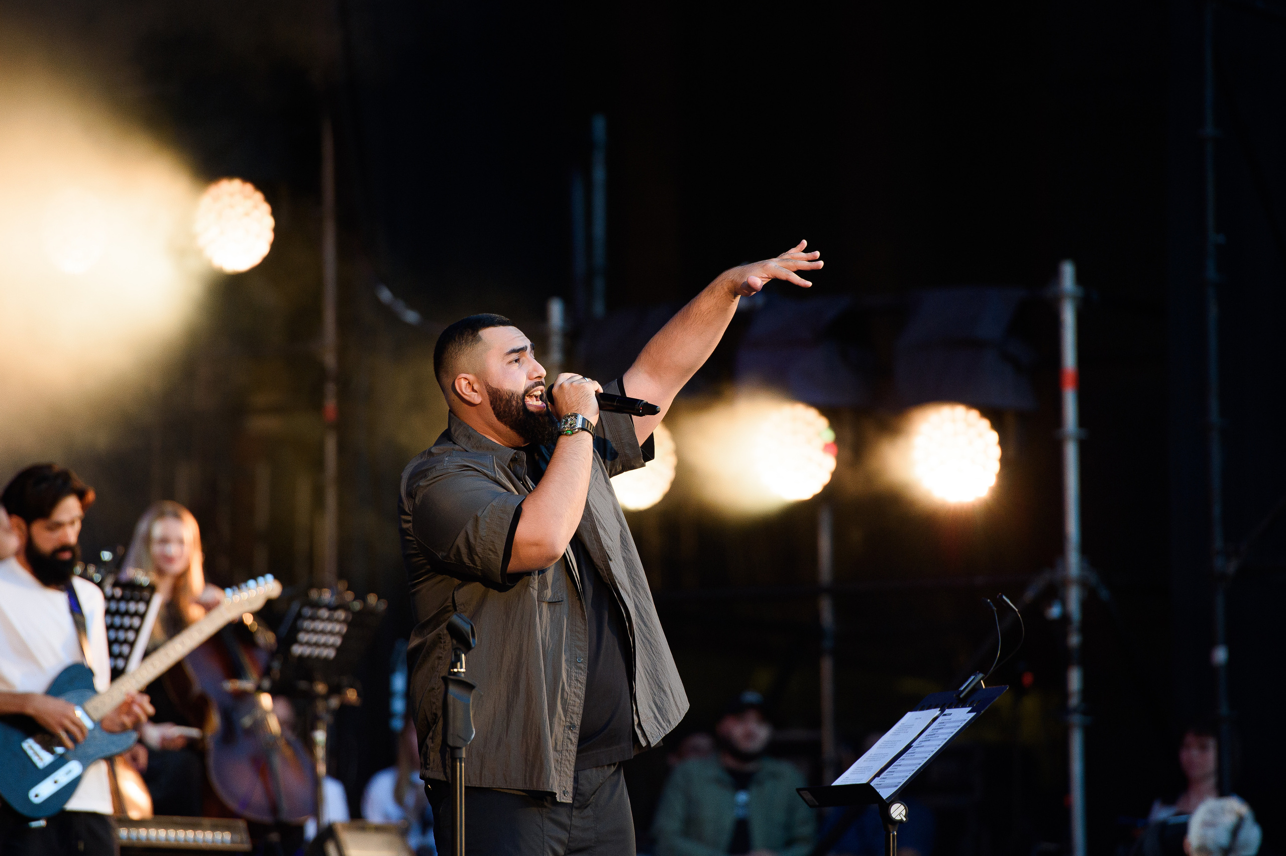 Jah Khalib с симфоническим оркестром в Зеленом театре. Репортажный и свадебный фотограф в Москве