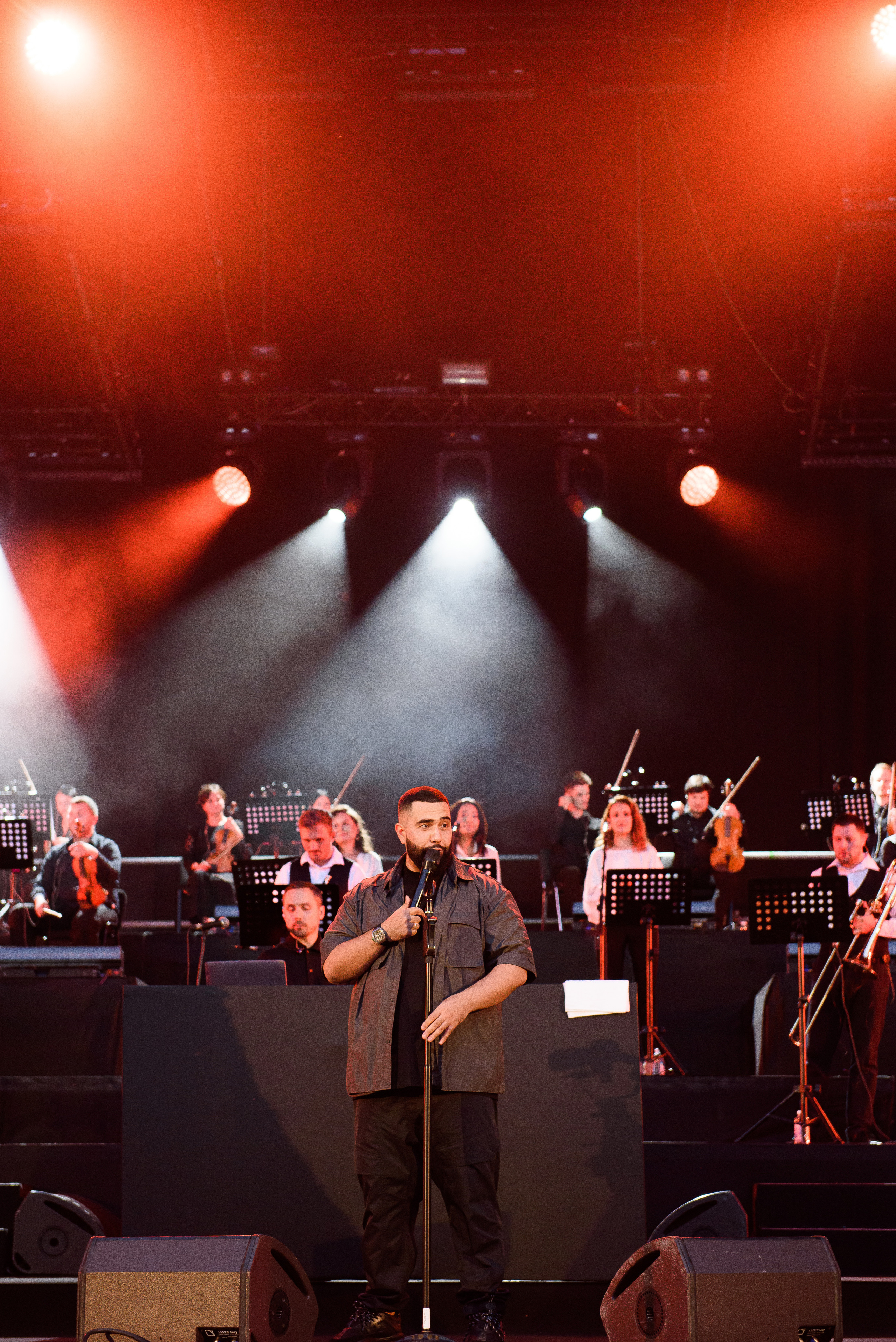 Jah Khalib с симфоническим оркестром в Зеленом театре. Репортажный и свадебный фотограф в Москве
