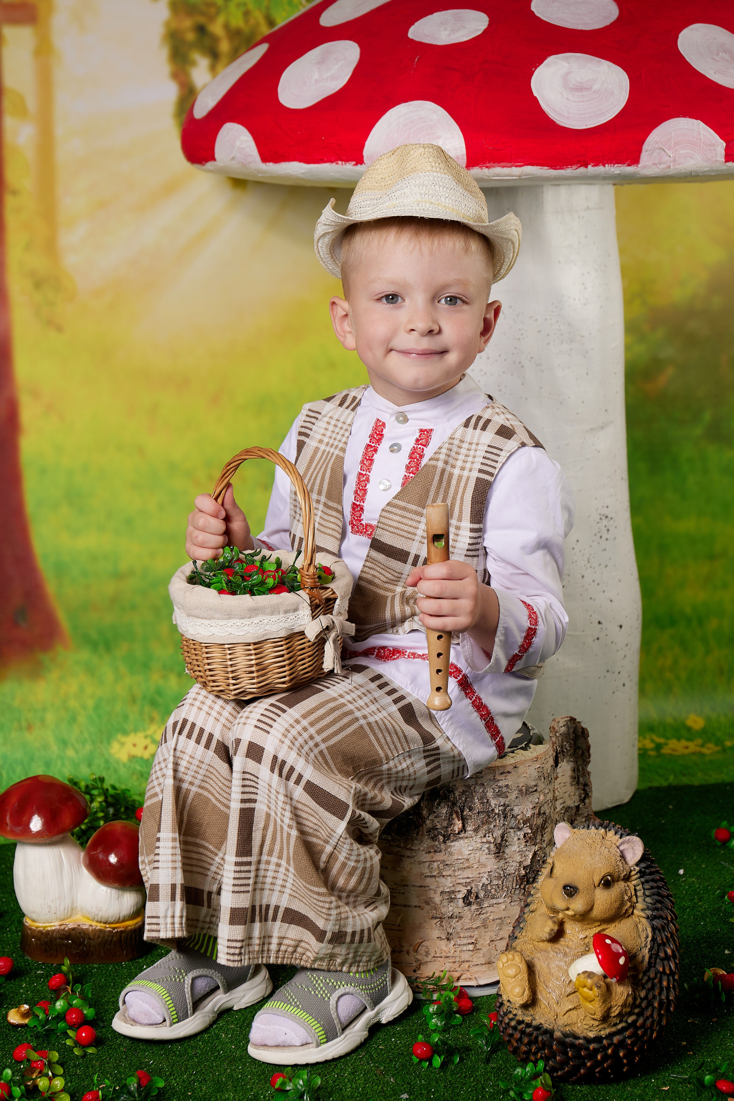 Под грибом. Детская выездная фотостудия