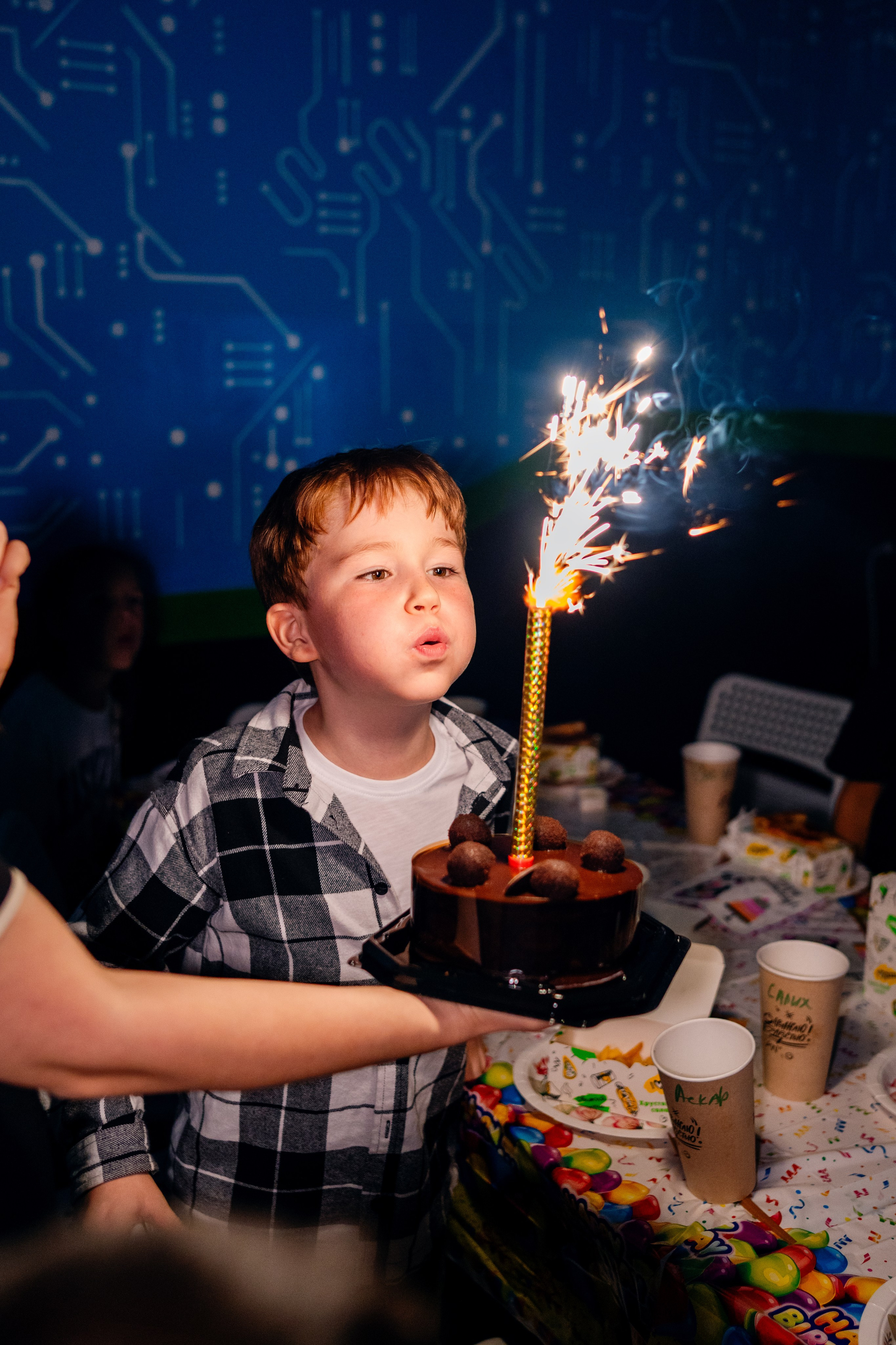 VR (September-October 2024). Felixtones