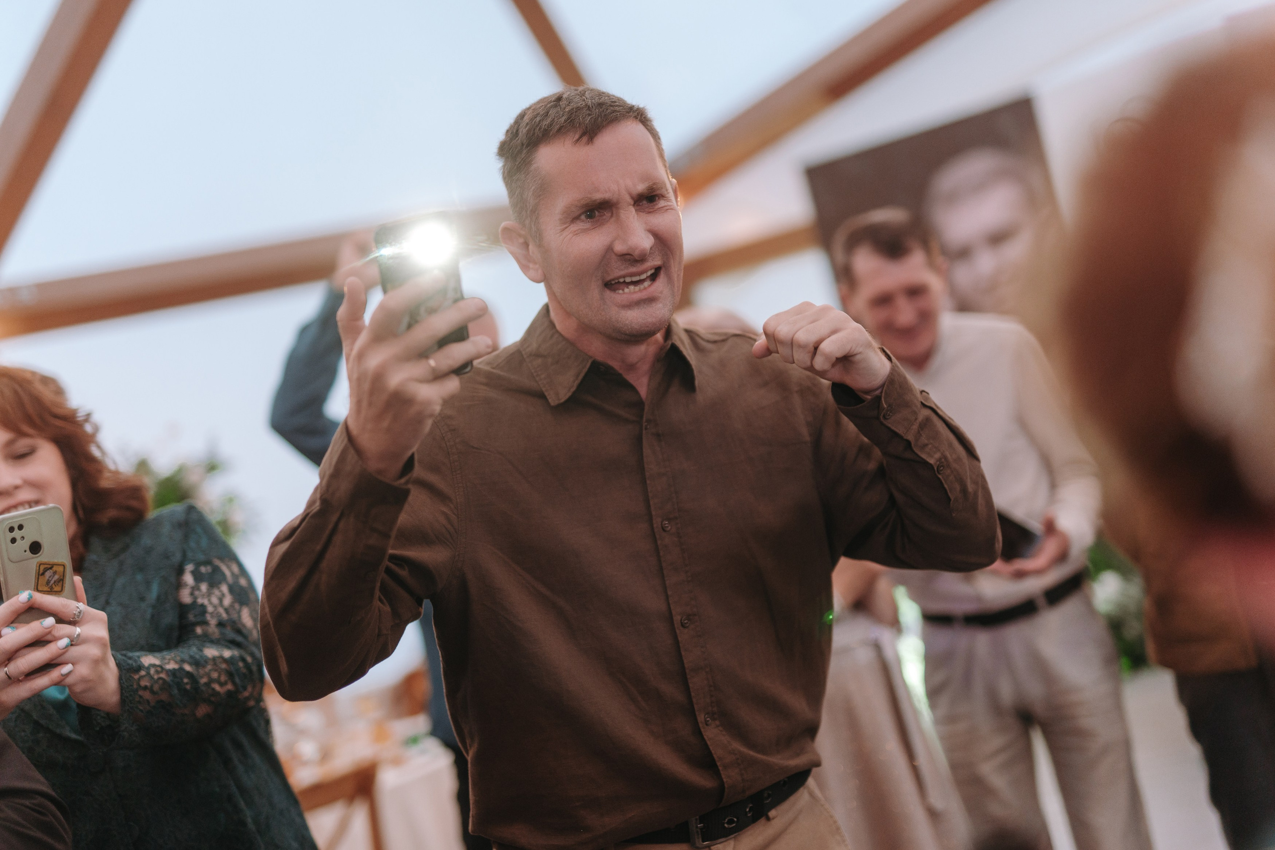 КАФЕ М5 / ХОТИМ ЕДИМ / БОГДАН НАСЫРОВ / ИЛЬНАР АХМАДУЛЛИН