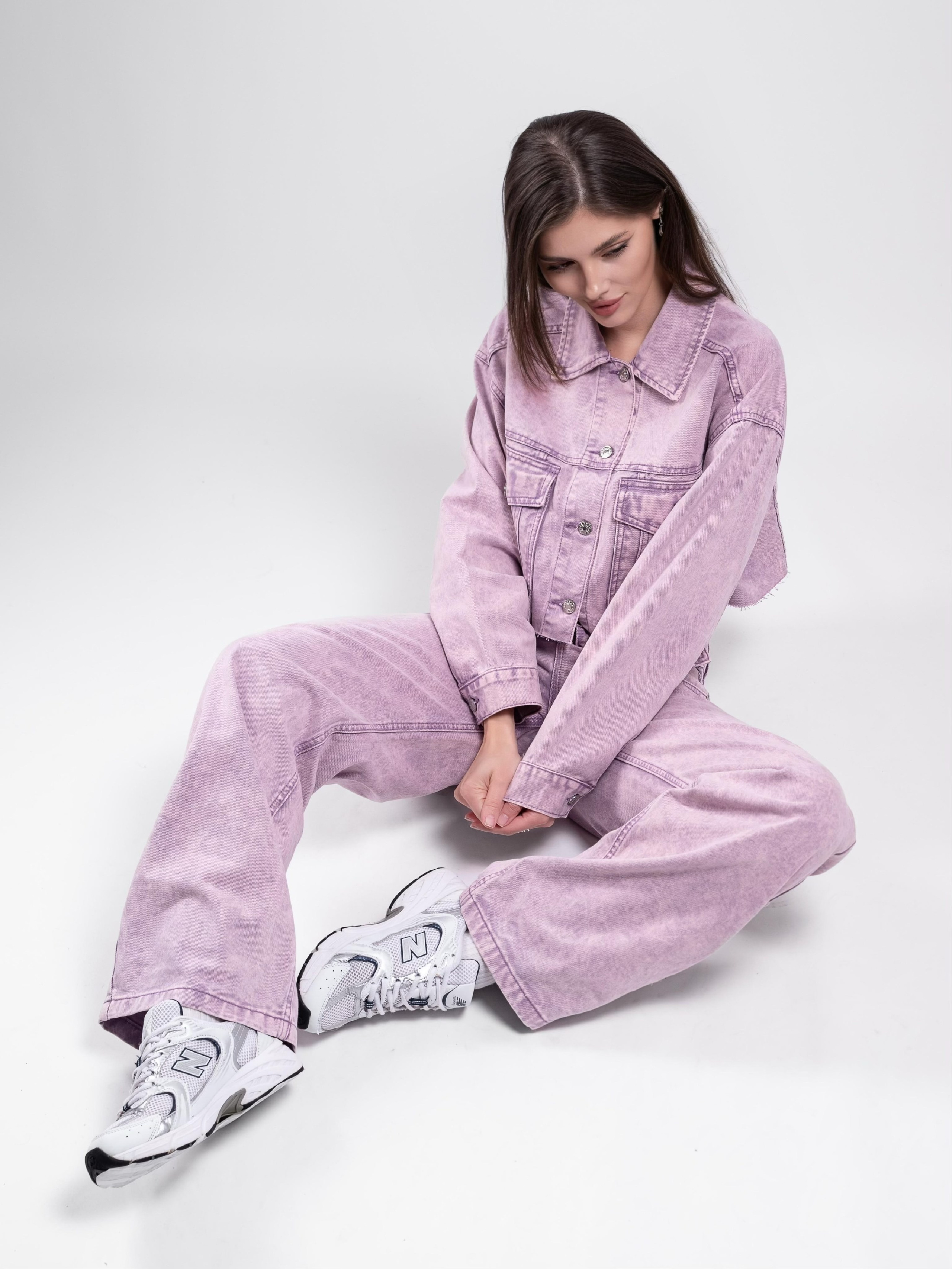 Джинсовые костюмы две модели. Предметный фотограф, фото для маркетплейсов Пятигорск, КМВ