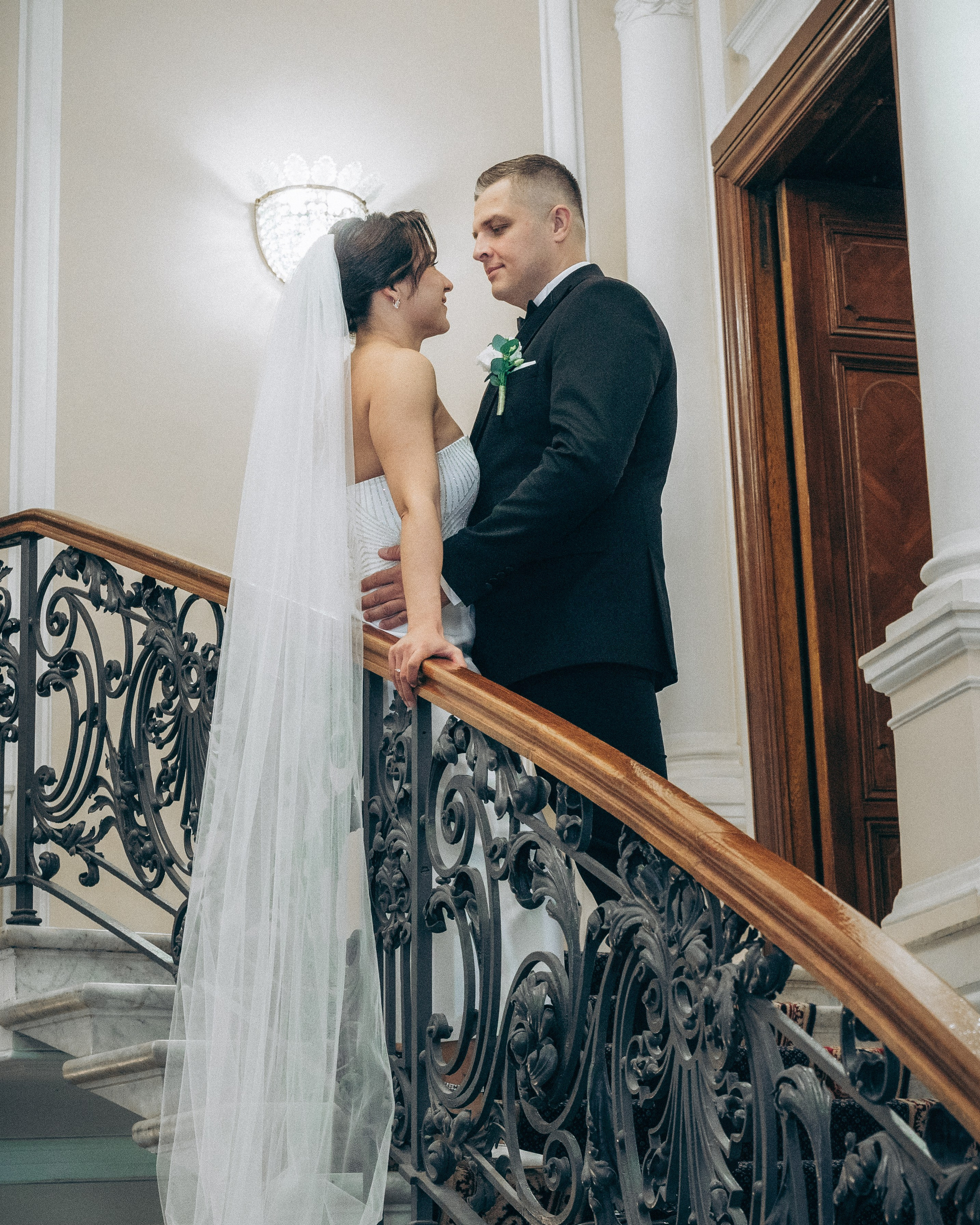 Во Дворце бракосочетания № 2. Professional photoartist in St. Petersburg (wedding, reportage, portrait, model book, love story) Alexander Shvedov