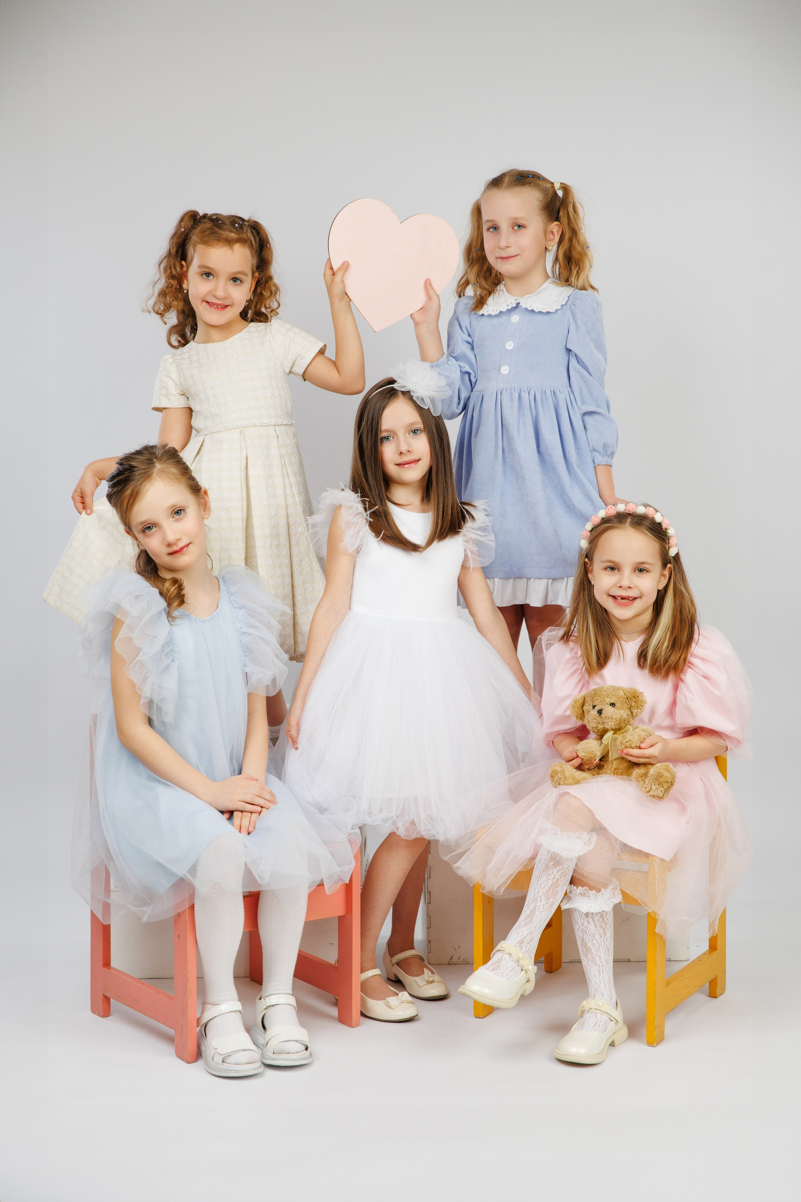 ПОРТРЕТЫ. Выпускные альбомы в Москве FOTOVMESTE