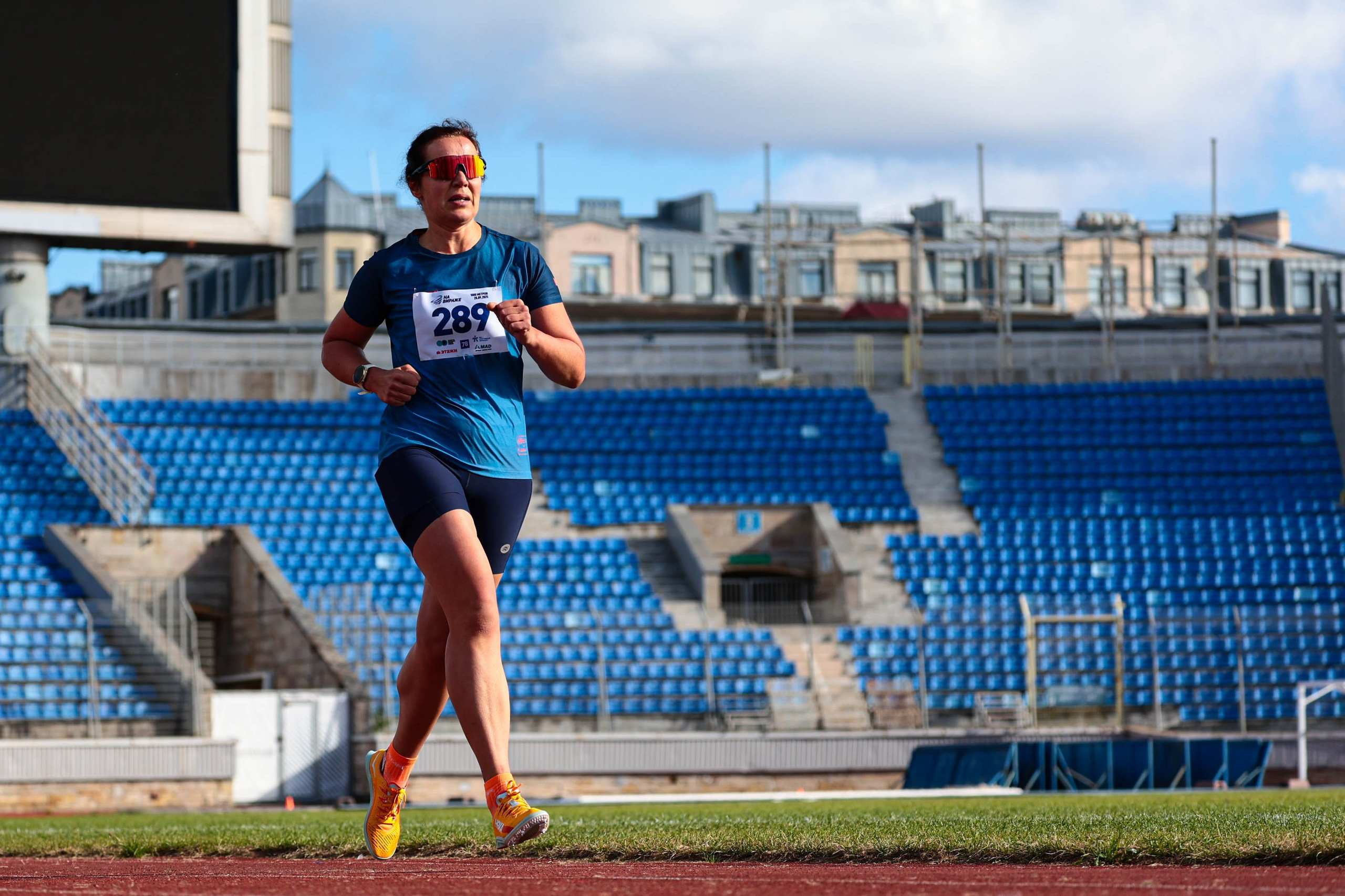 На вираже 2025. Спортивный фотограф в Санкт-Петербурге Илья Vacool