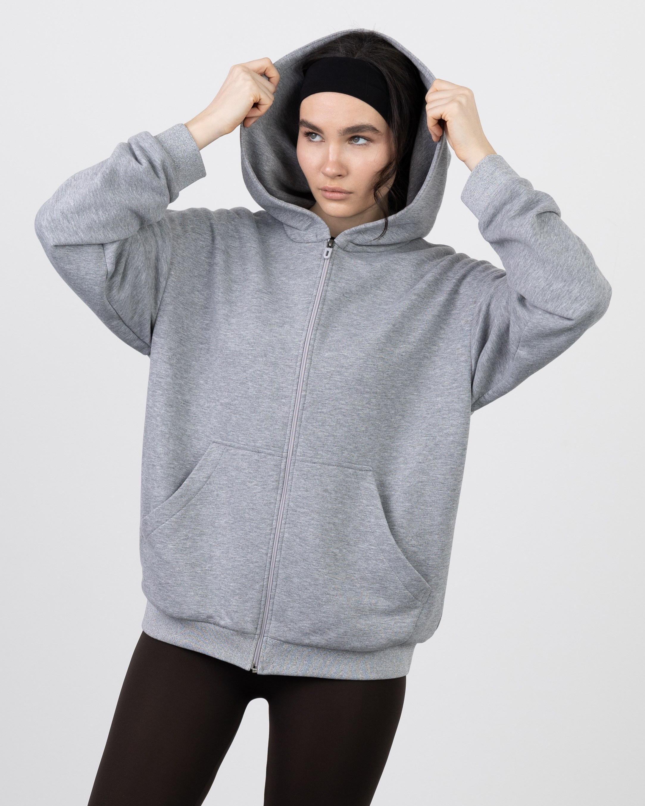 WB: Closius | Худи и зипки. Главная