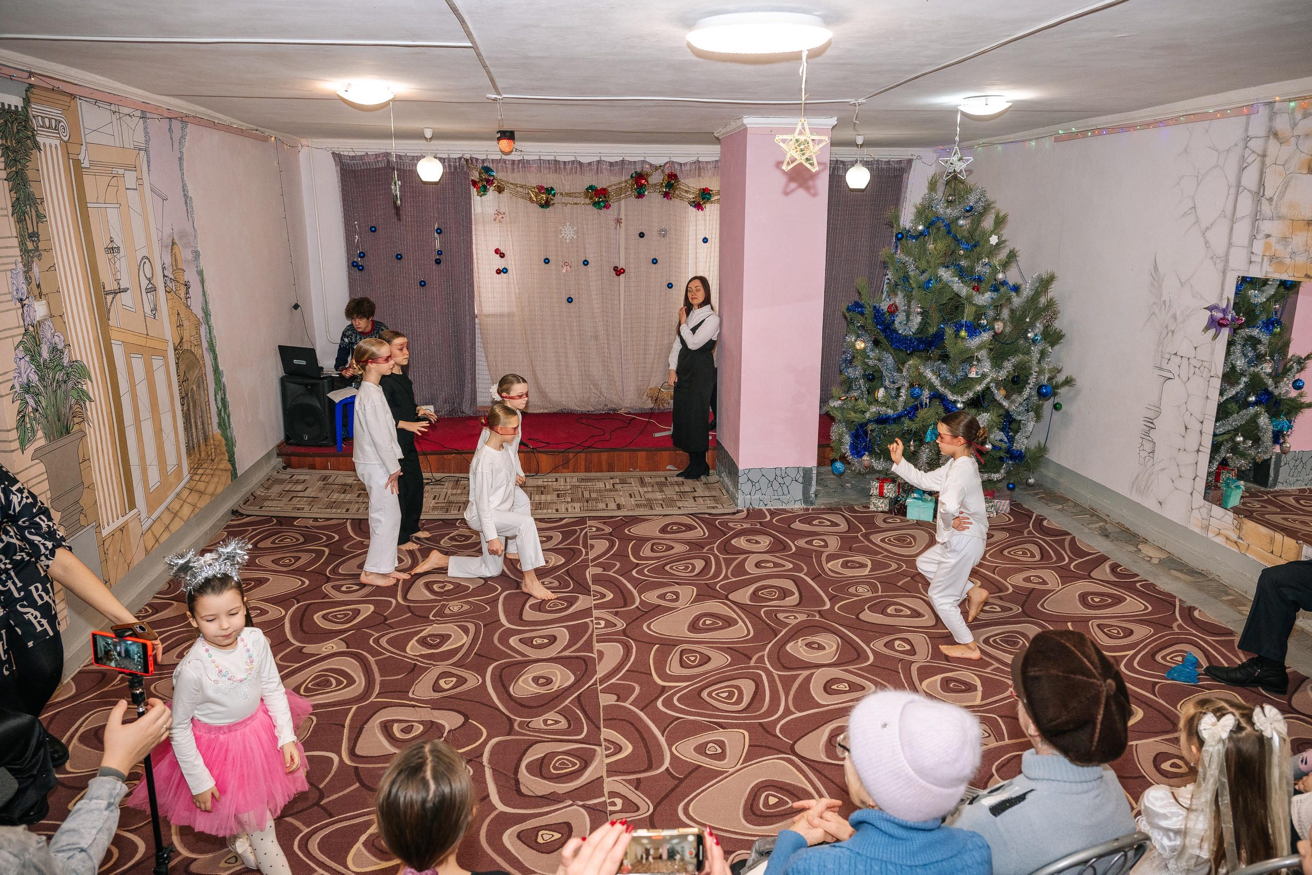 Новогодняя ёлка 2026. Семейный клуб «Открытый город»