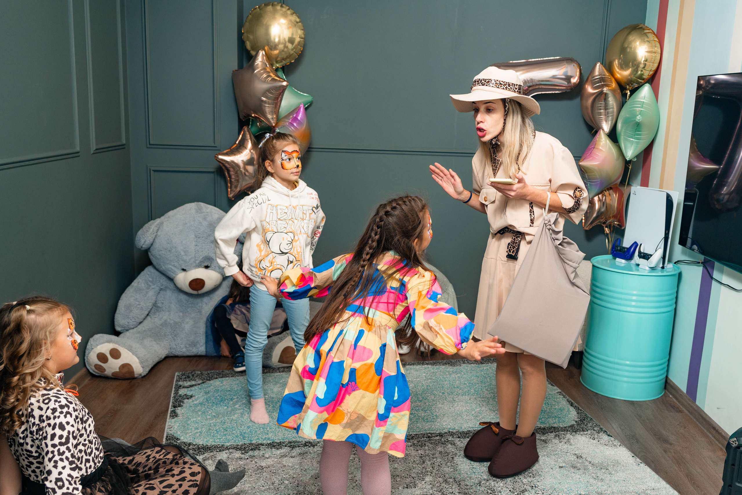 День Рождения Лауры в TiDi-клуб. Фотограф Никита Комаров