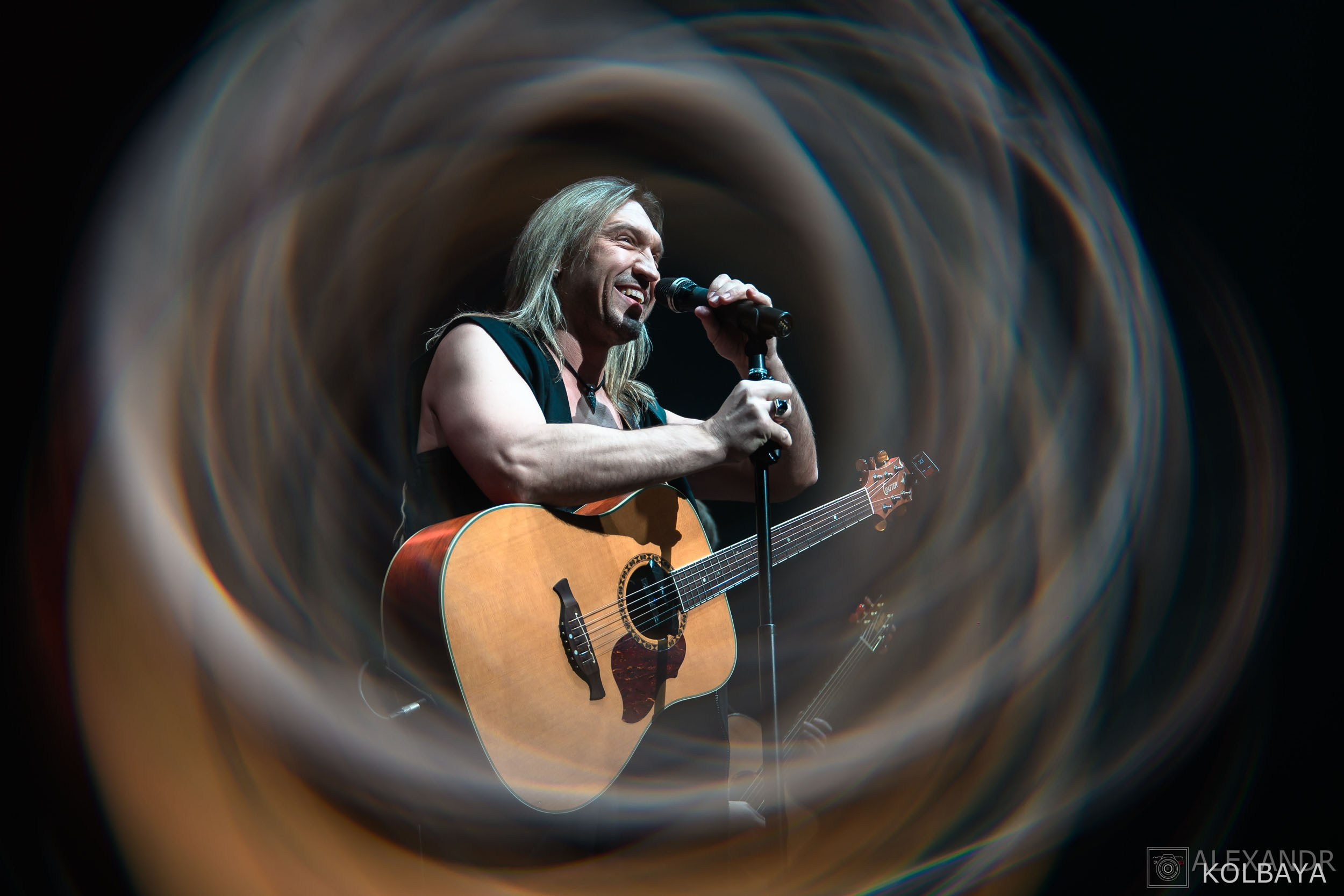 Фоторепортаж с Метал-Елки 2026. Концертный и театральный репортажный фотограф в Москве Александр Колбая