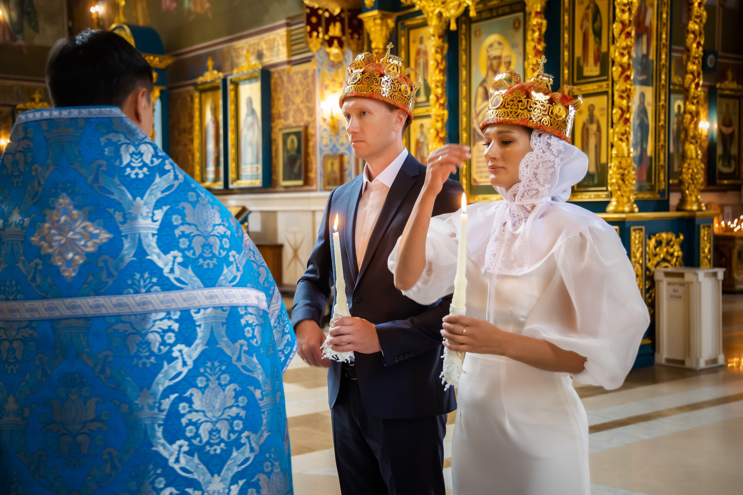 В Храме. Семейный и Свадебный фотограф в Астане Александр Астапов