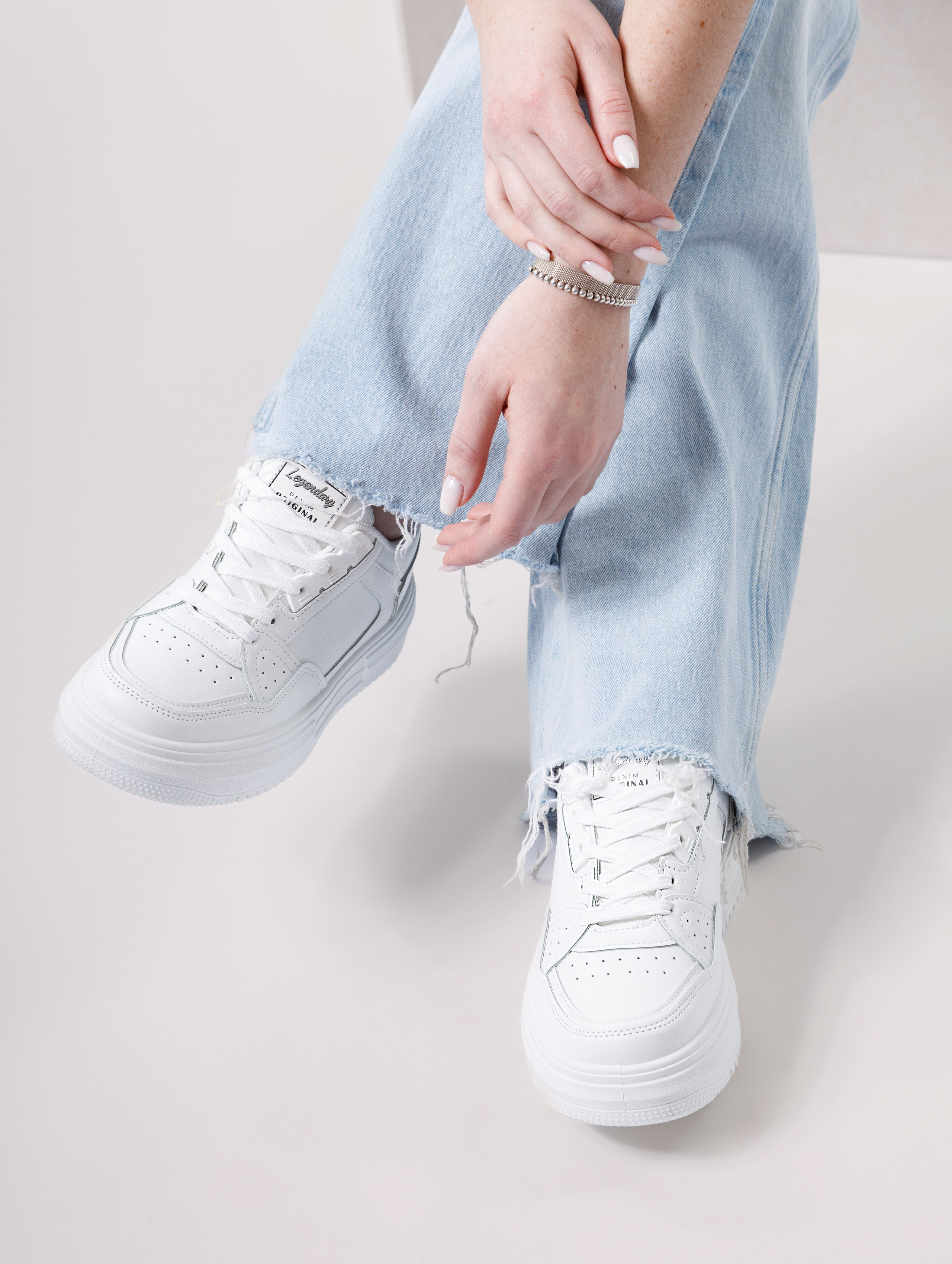 Фото детской одежды. Alexey Savsyuk — предметный фотограф в Домодедово и Москве