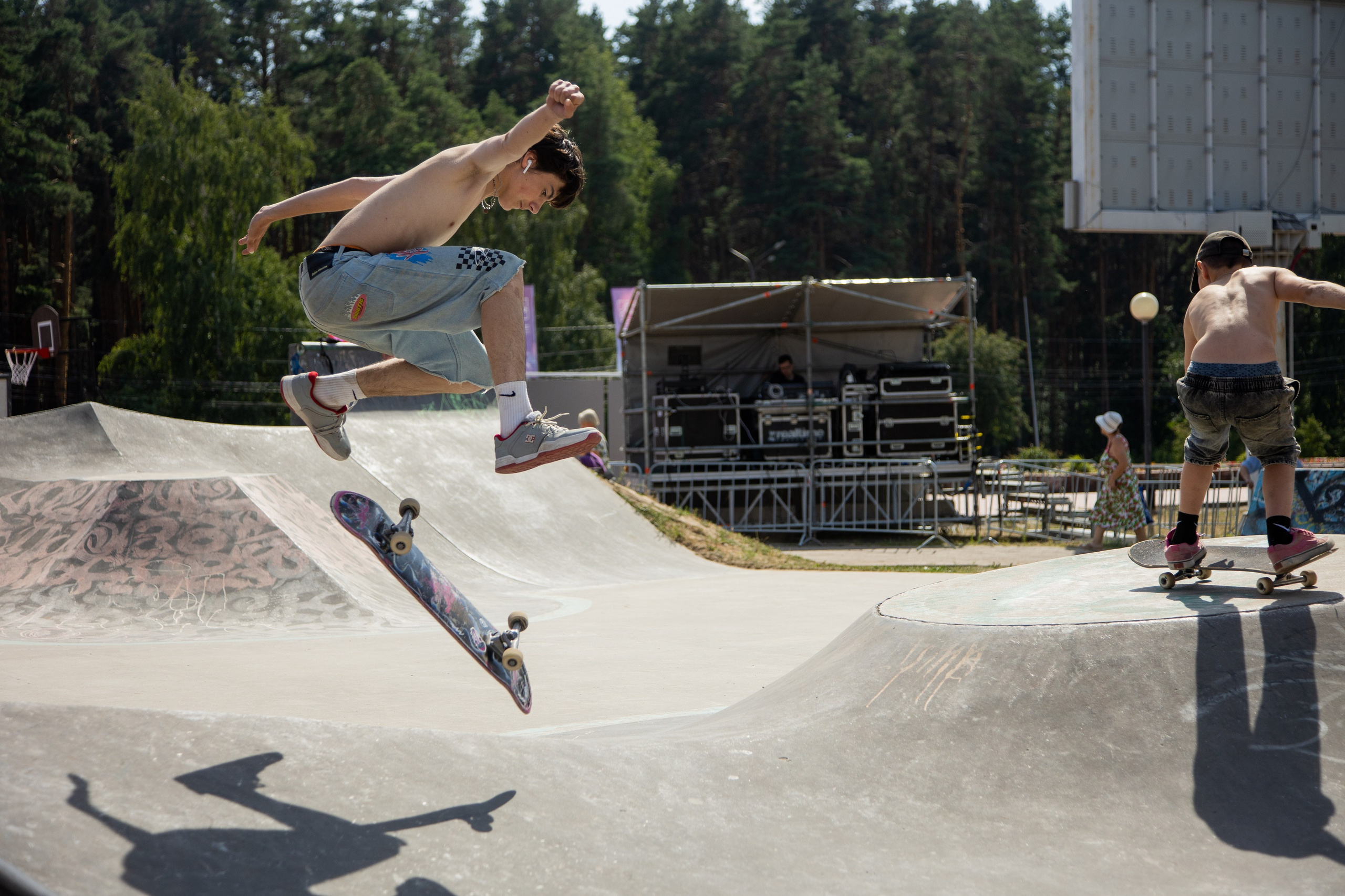 Трехдневный фотоотчет Выкса-фестиваль 2024. Фотограф городских и семейных событий Артем Карпухин