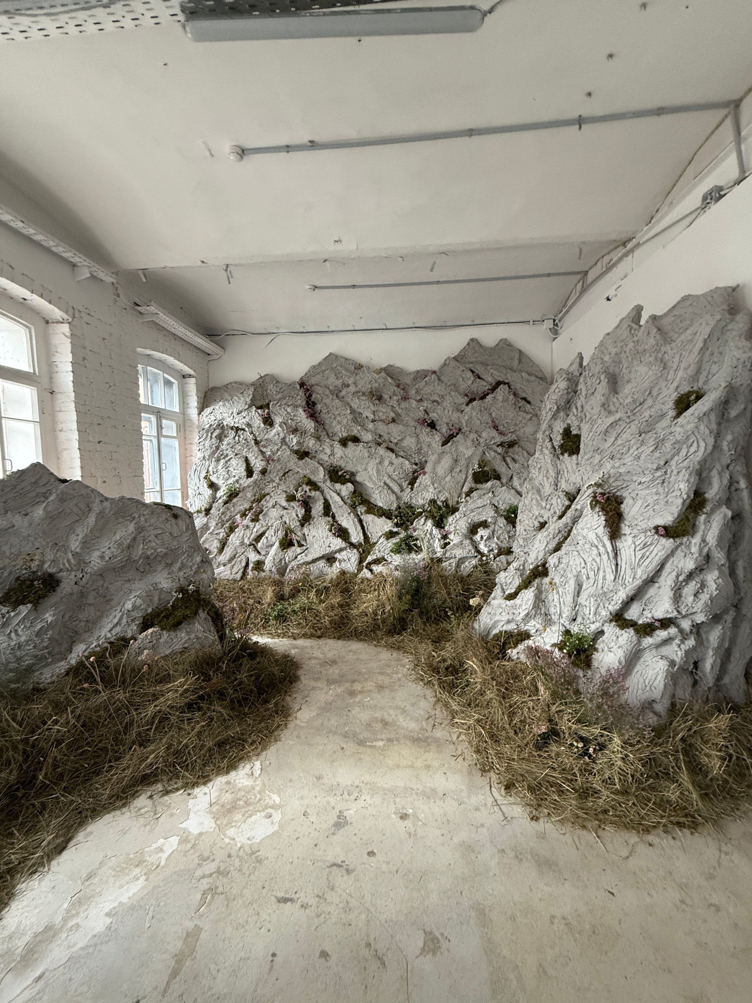 Фотостудия МОХ зал Свет. Фотограф Настя Лев