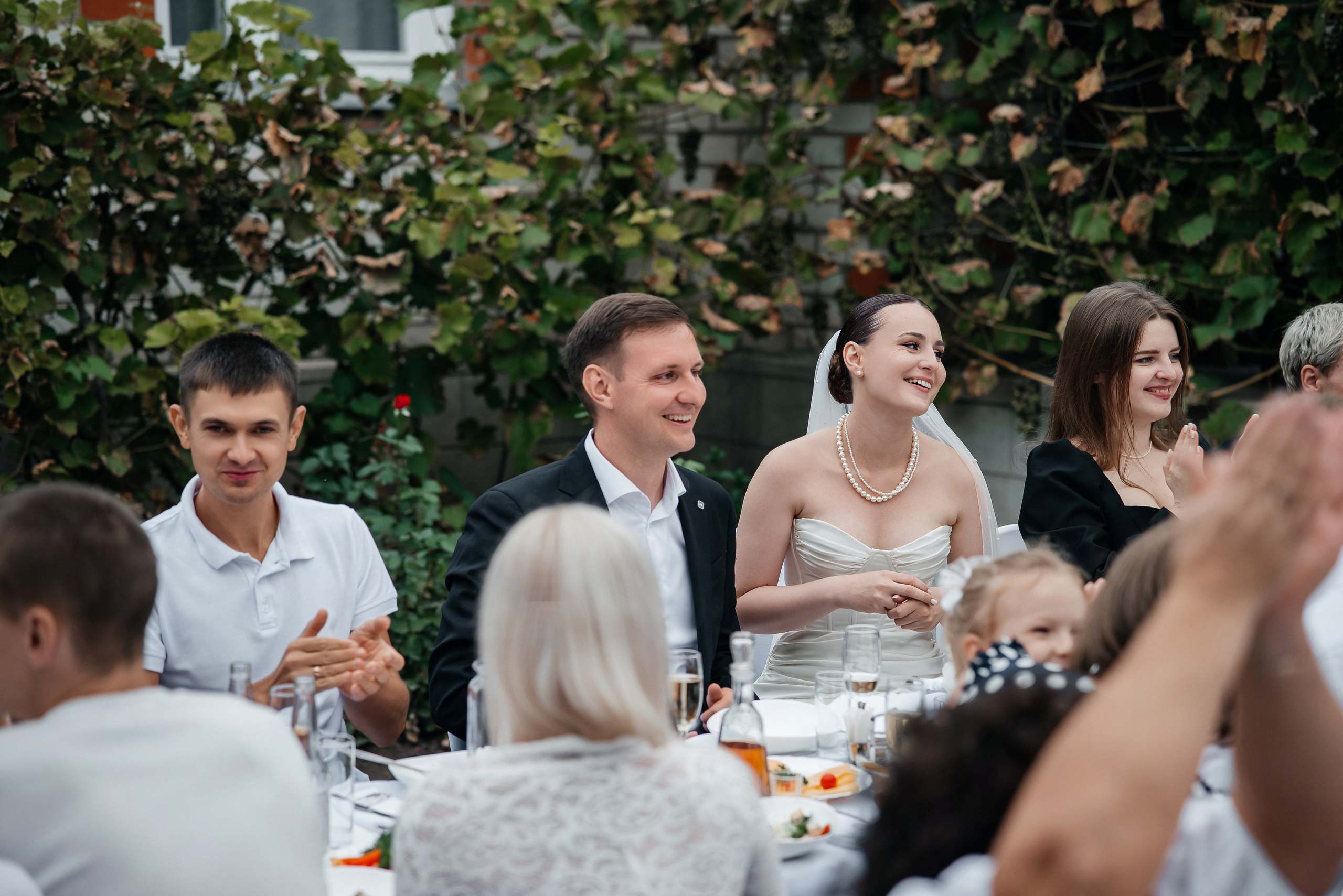 «Свадьба Даши и Артема». Школьный фотограф в Валуйках. Фотосессии для выпускников и изготовление выпускных альбомов в городе Валуйки и в Белгородской области