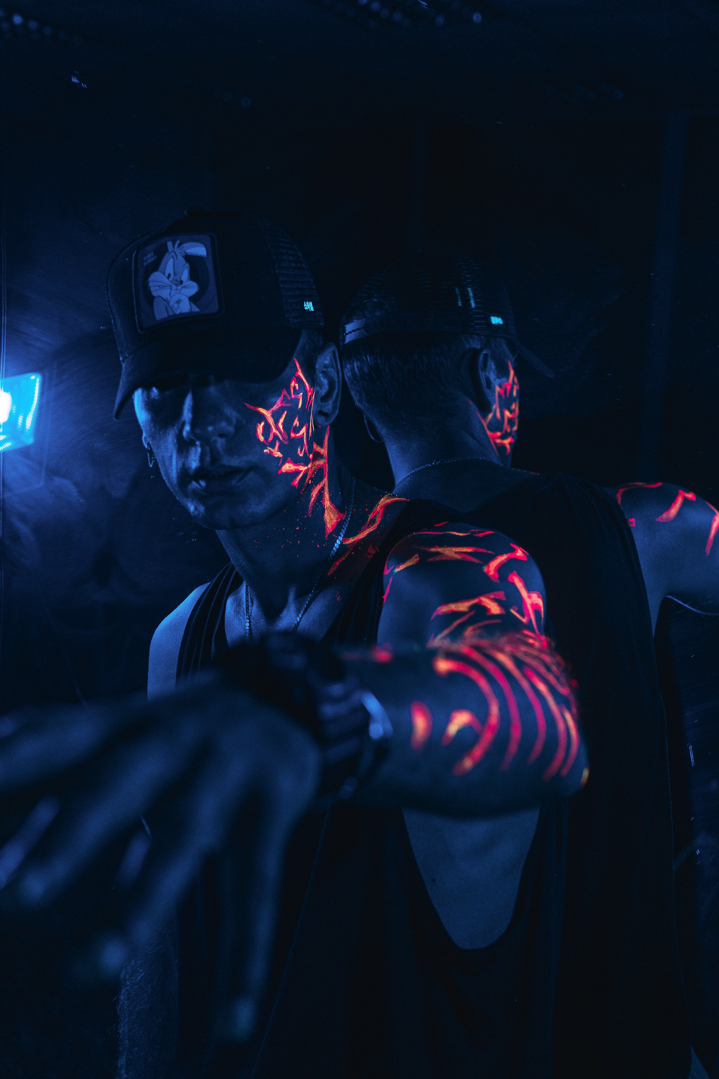 Арт-фотосессия с неоном в студии. Фотограф Зиновьев Илья, Москва