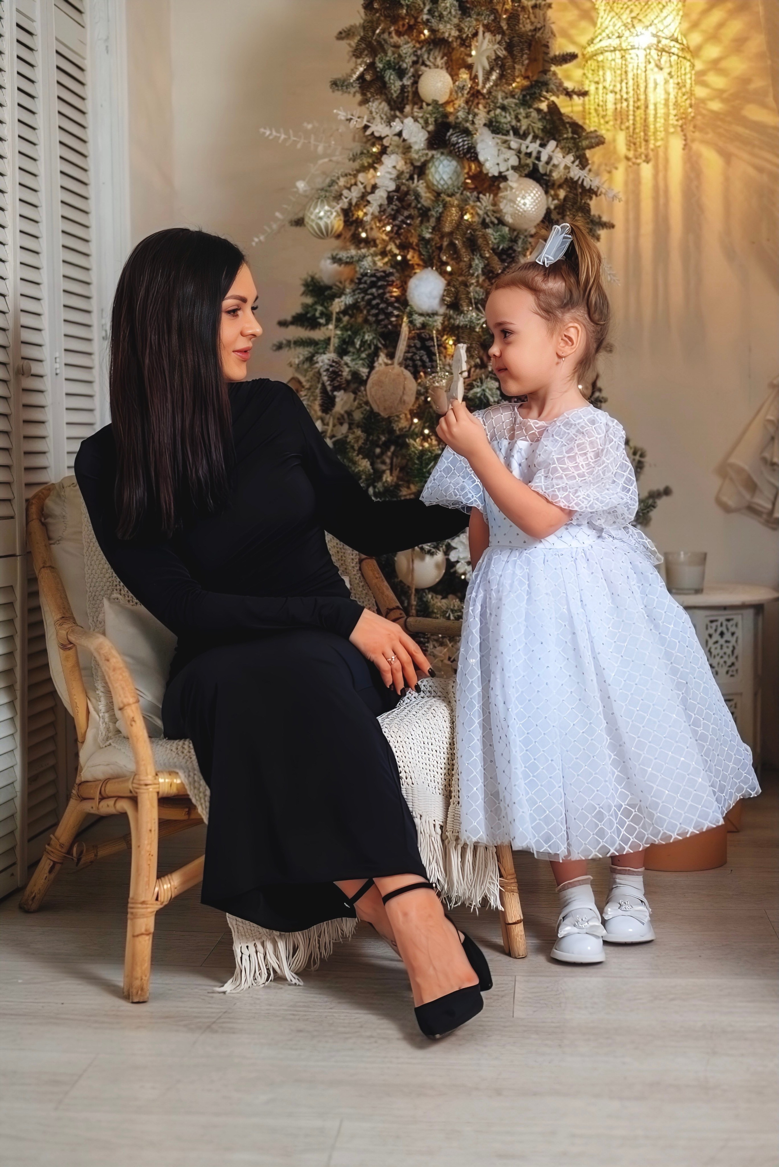 Анастасия с семьей. Семейный и детский фотограф Москва