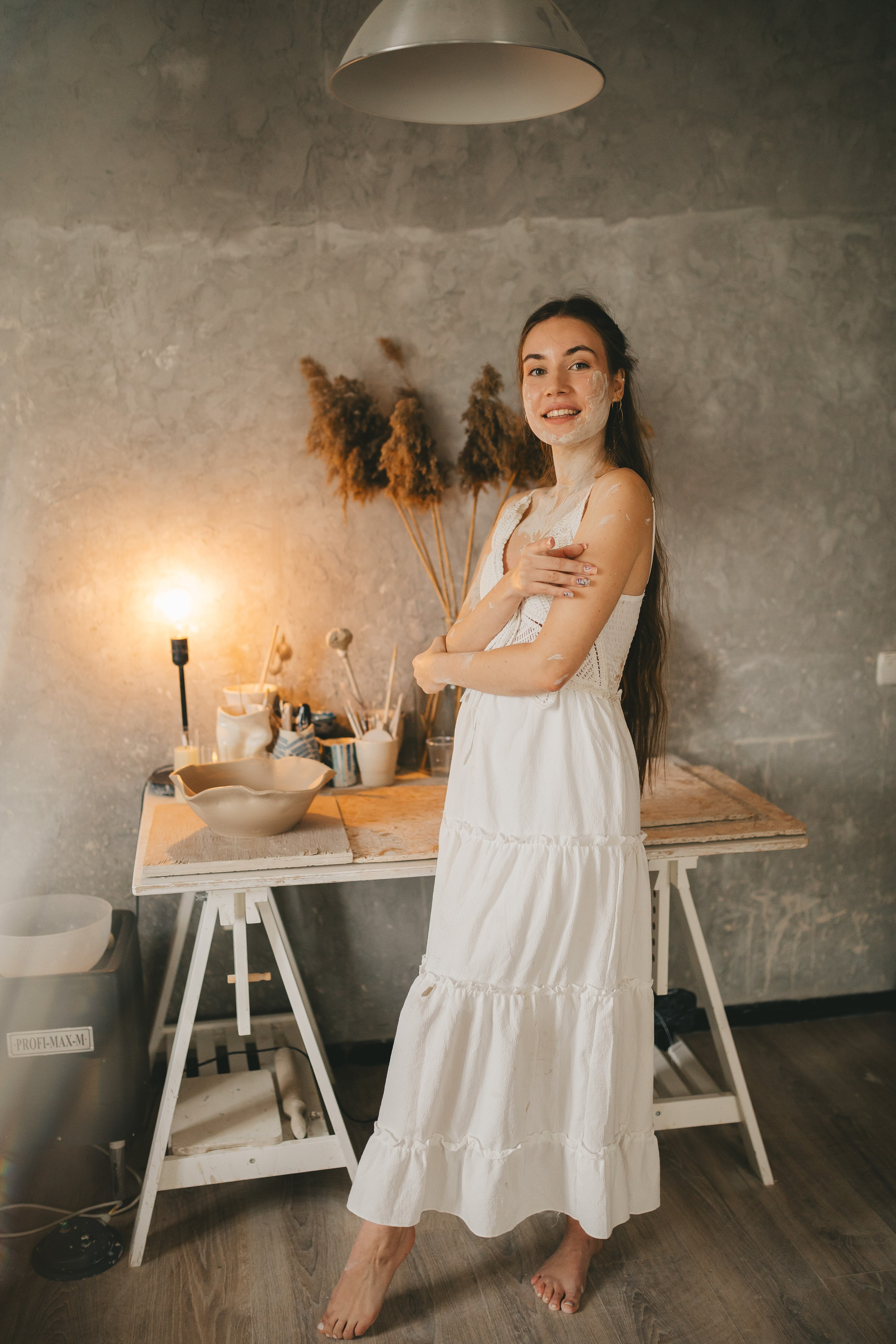 Дима и Даша в гончарной мастерской. Семейный lifestyle фотограф в Санкт-Петербурге Людмила Пахомова