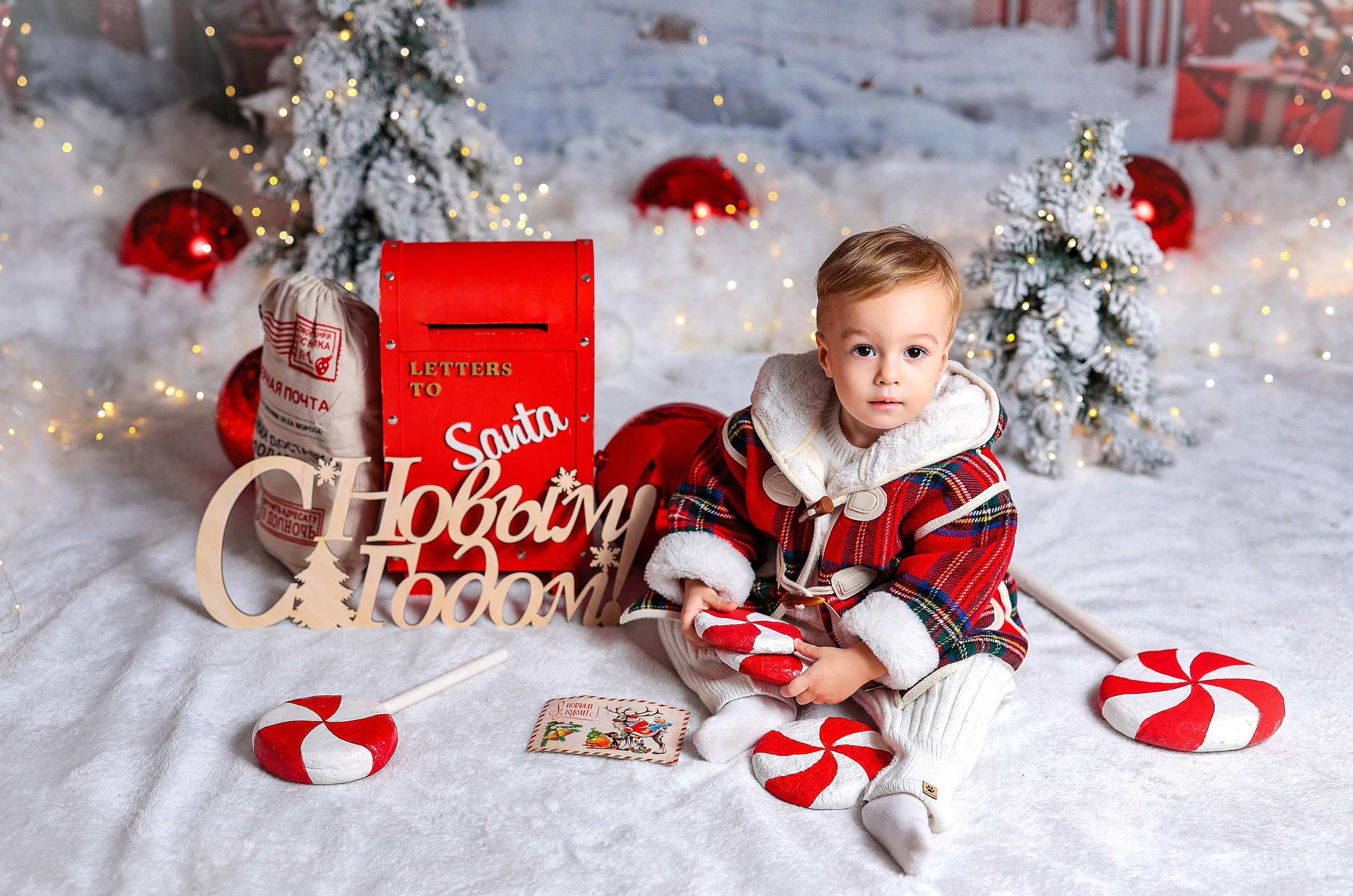 Антураж НОВЫЙ ГОД 2025