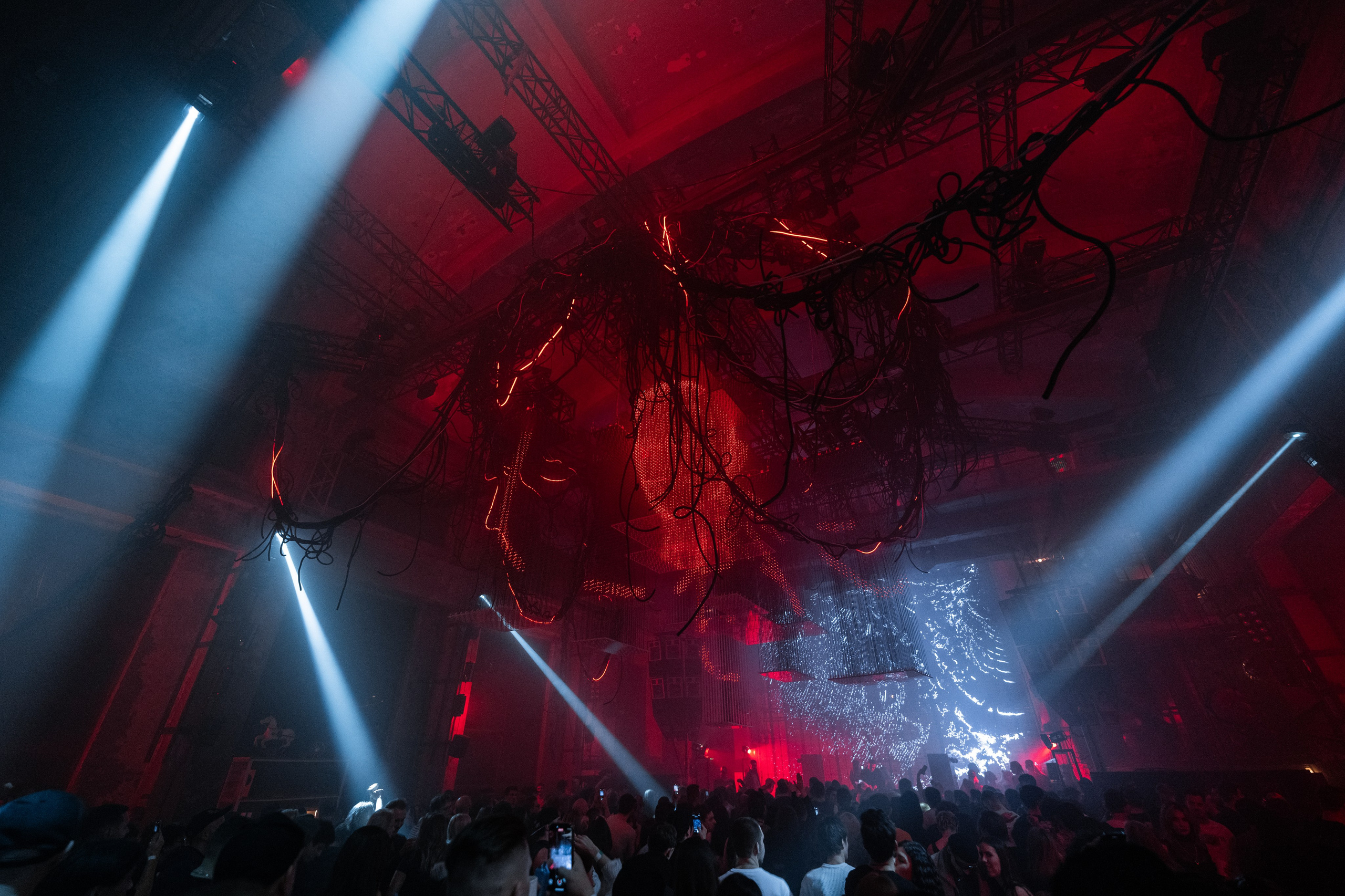 Ø, SILA SVETA. @tomrus: Рустам Шагиморданов — фотограф