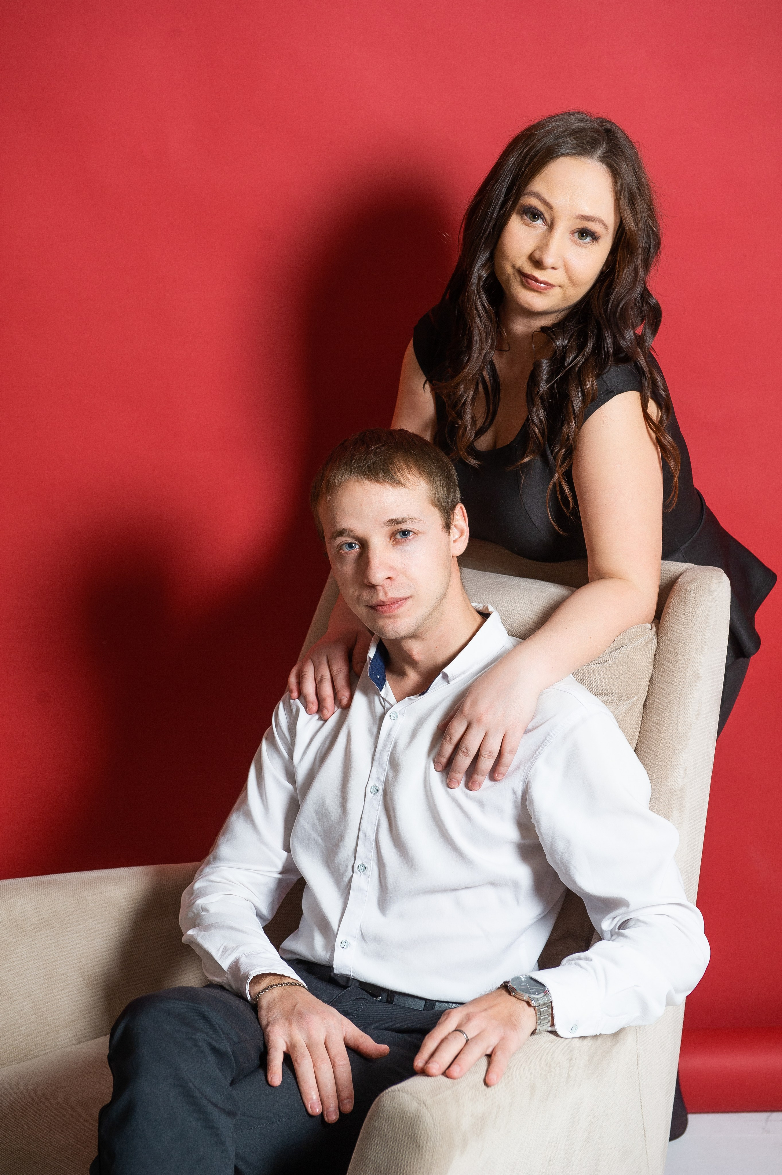 Саша и Диана. Семейный и женский фотограф, контент фотосессия в Екатеринбурге