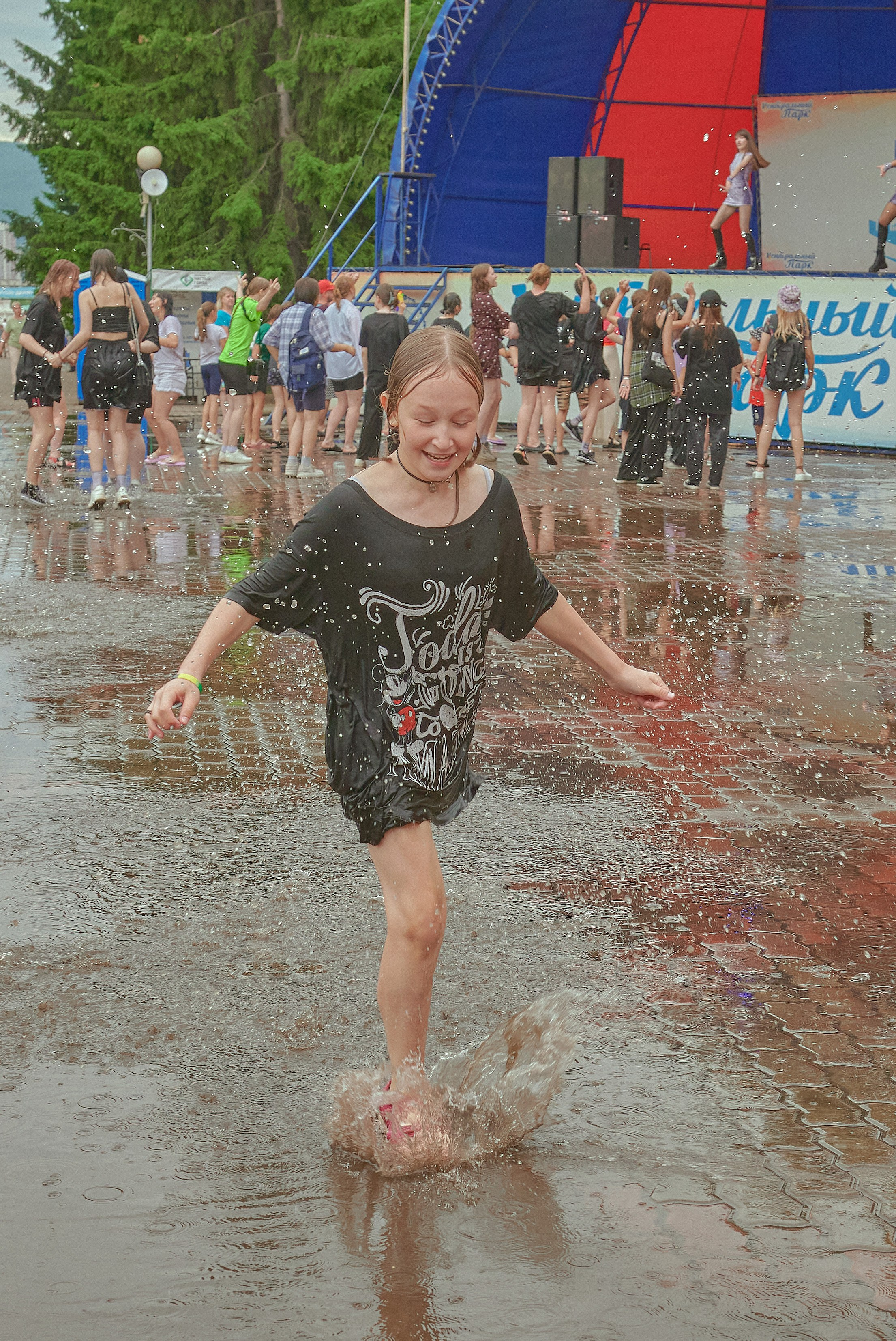 Портфолио репортажной фотосъёмки: Иван Купало в Центральном парке Красноярск. Фотограф Яковлев Роман — Красноярск