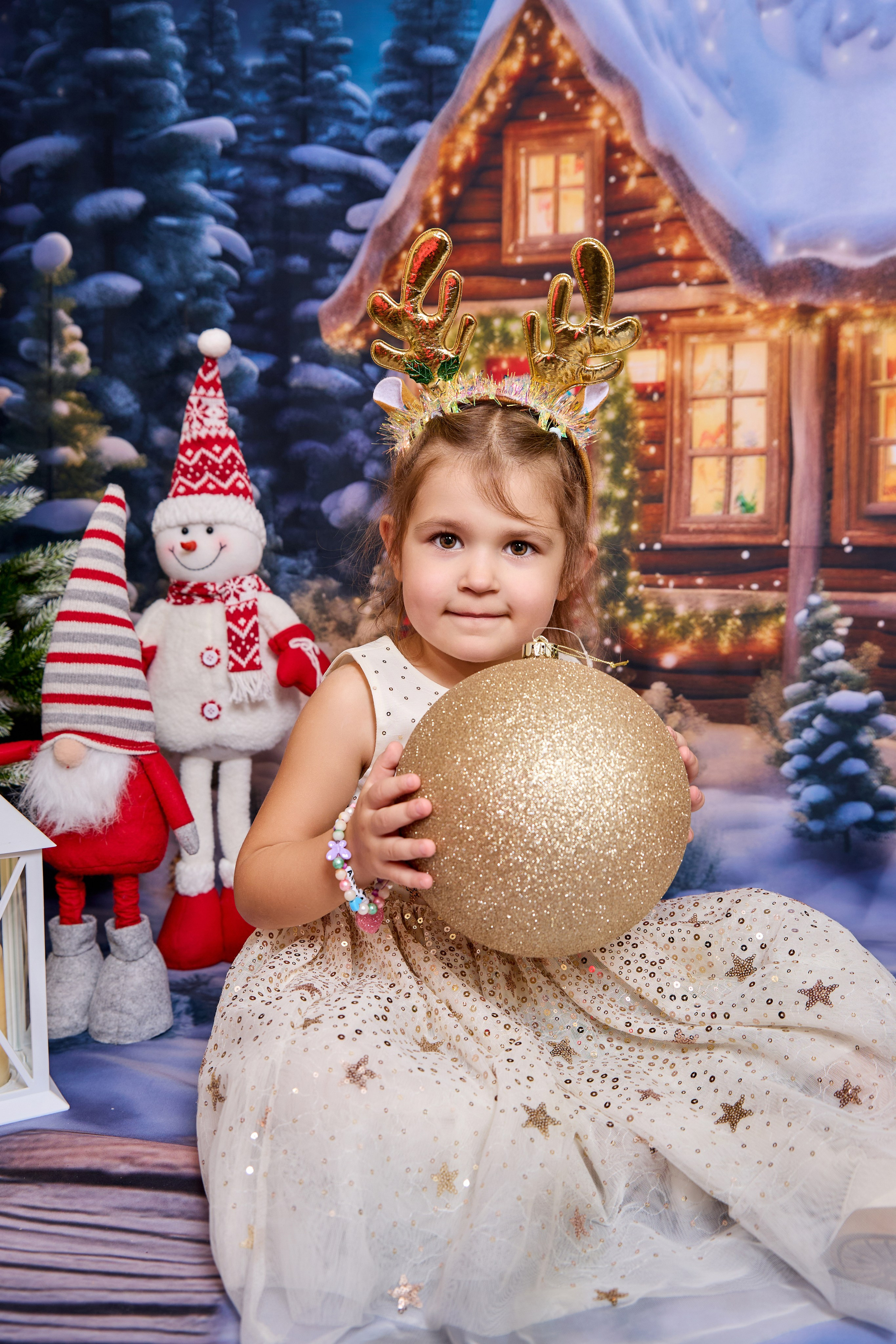 «Новый год». Выпускные альбомы в Донецке и ДНР. Фотограф Донецк и ДНР