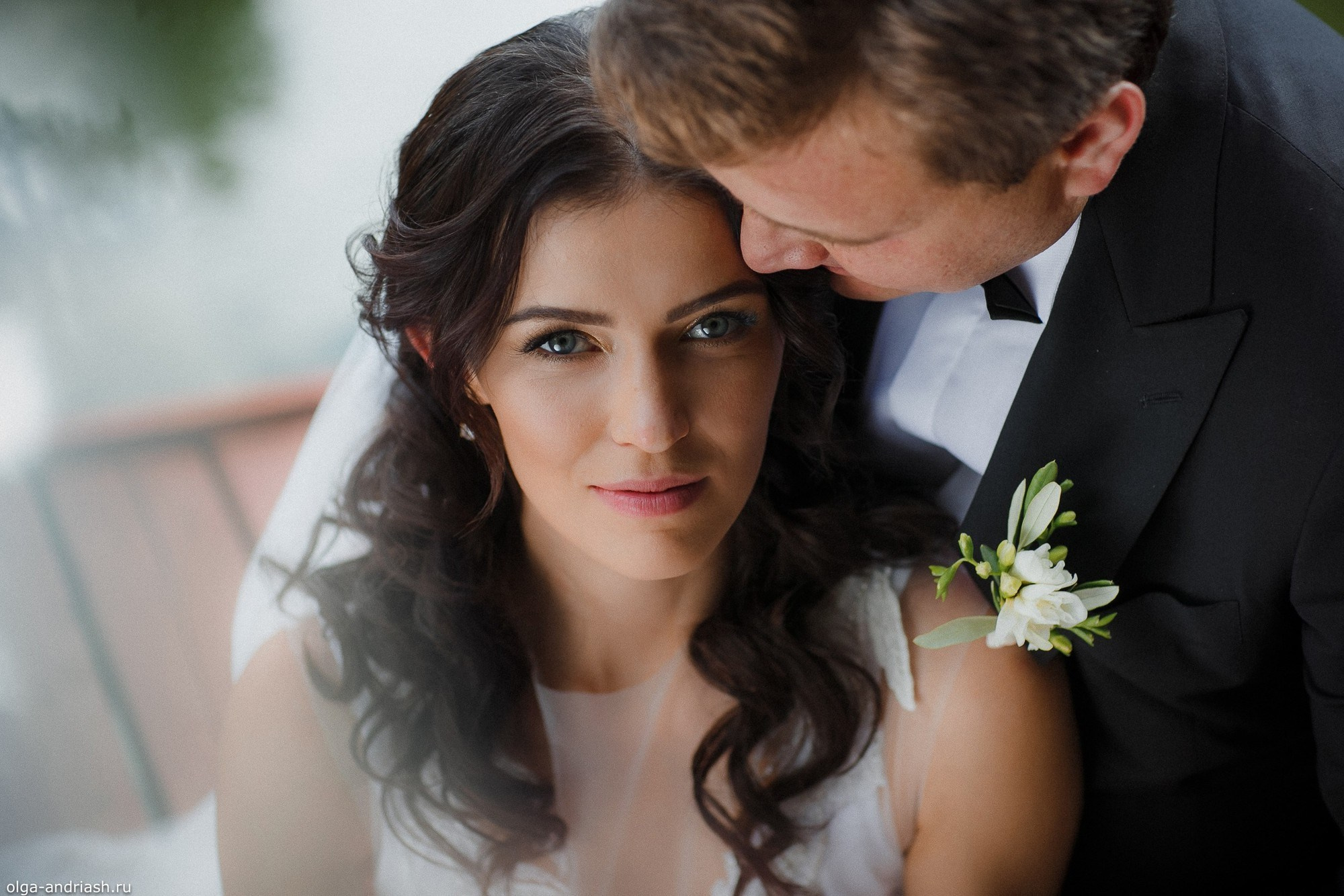 Вечерняя выездная регистрация. Семейный, портретный и свадебный фотограф в Санкт-Петербурге и Москве