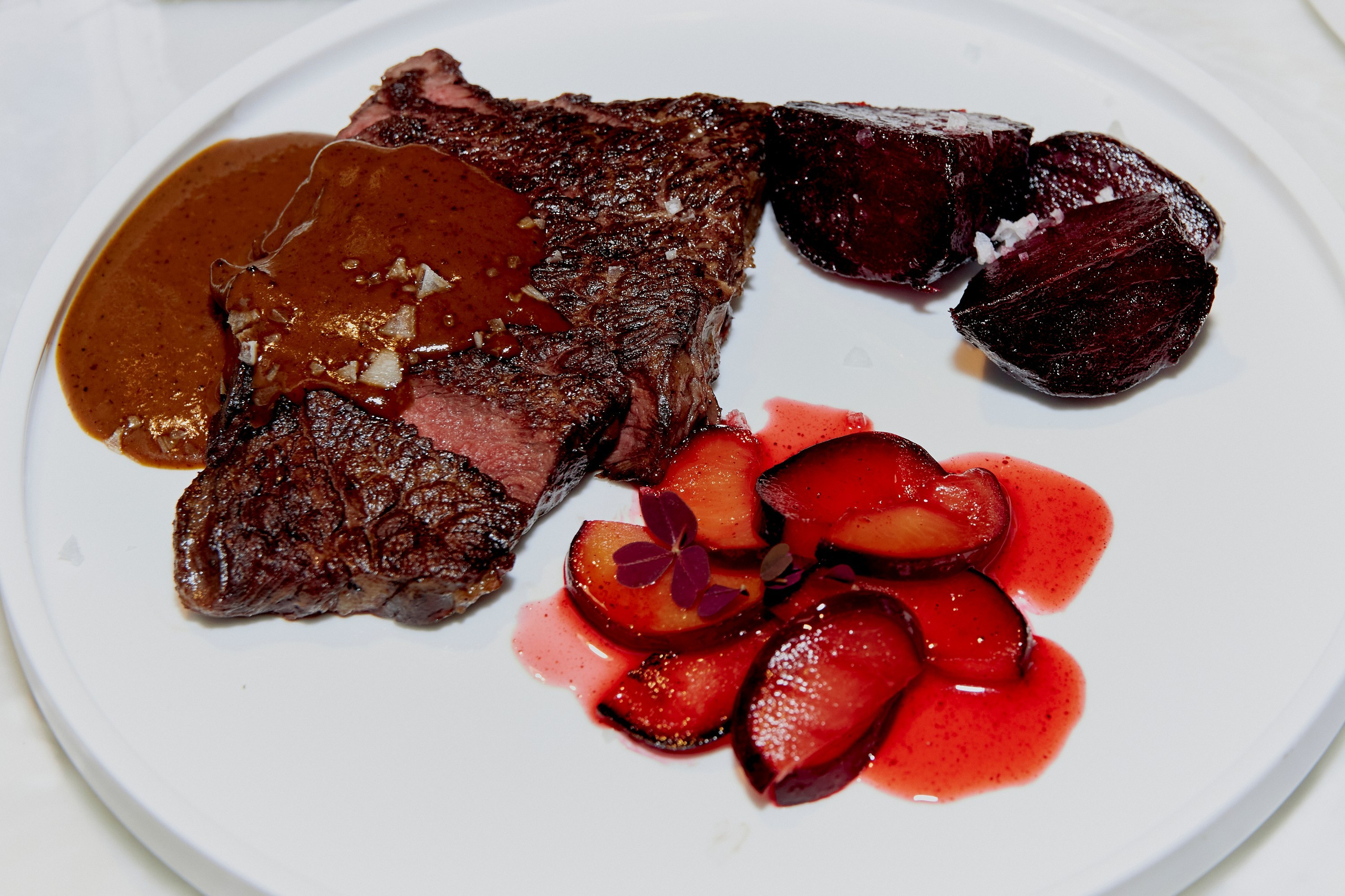 OBJECT & FOOD. EVGENYA PERESADOVA