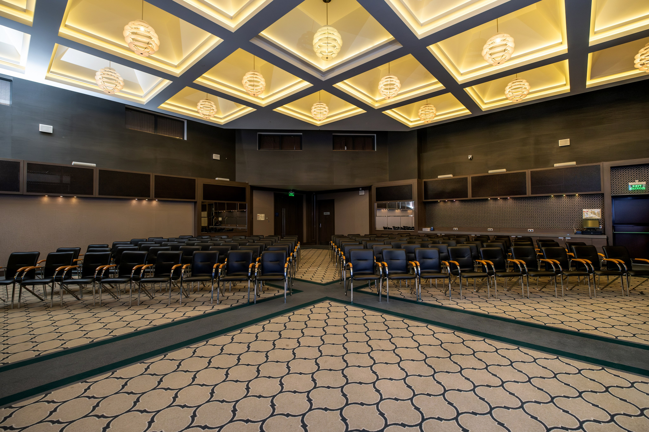 Интерьер. Фотограф и видеограф в Тюмени Анна Жагорина, ваши фото еще не отдавали так быстро!