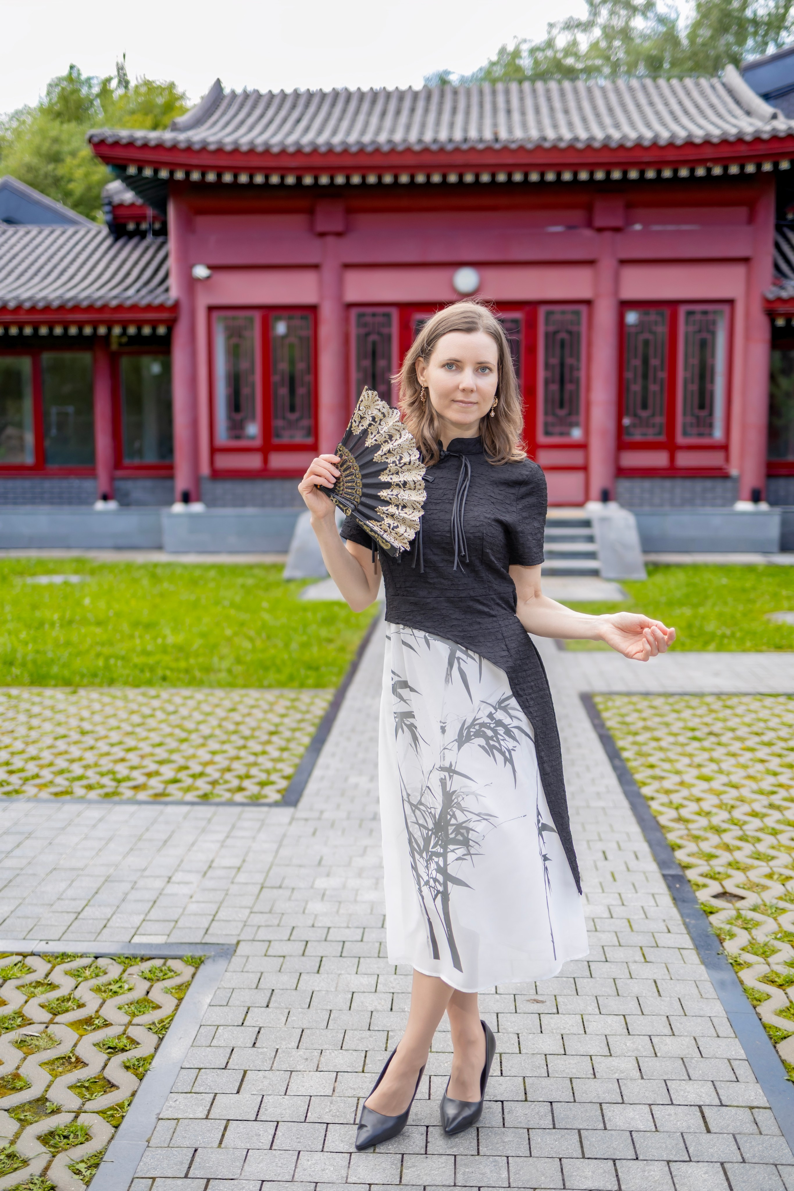 Фотосессия в парке Хуамин: восточная сказка в центре Москвы. Репортажный, семейный и студийный фотограф в Москве Демин Алексей