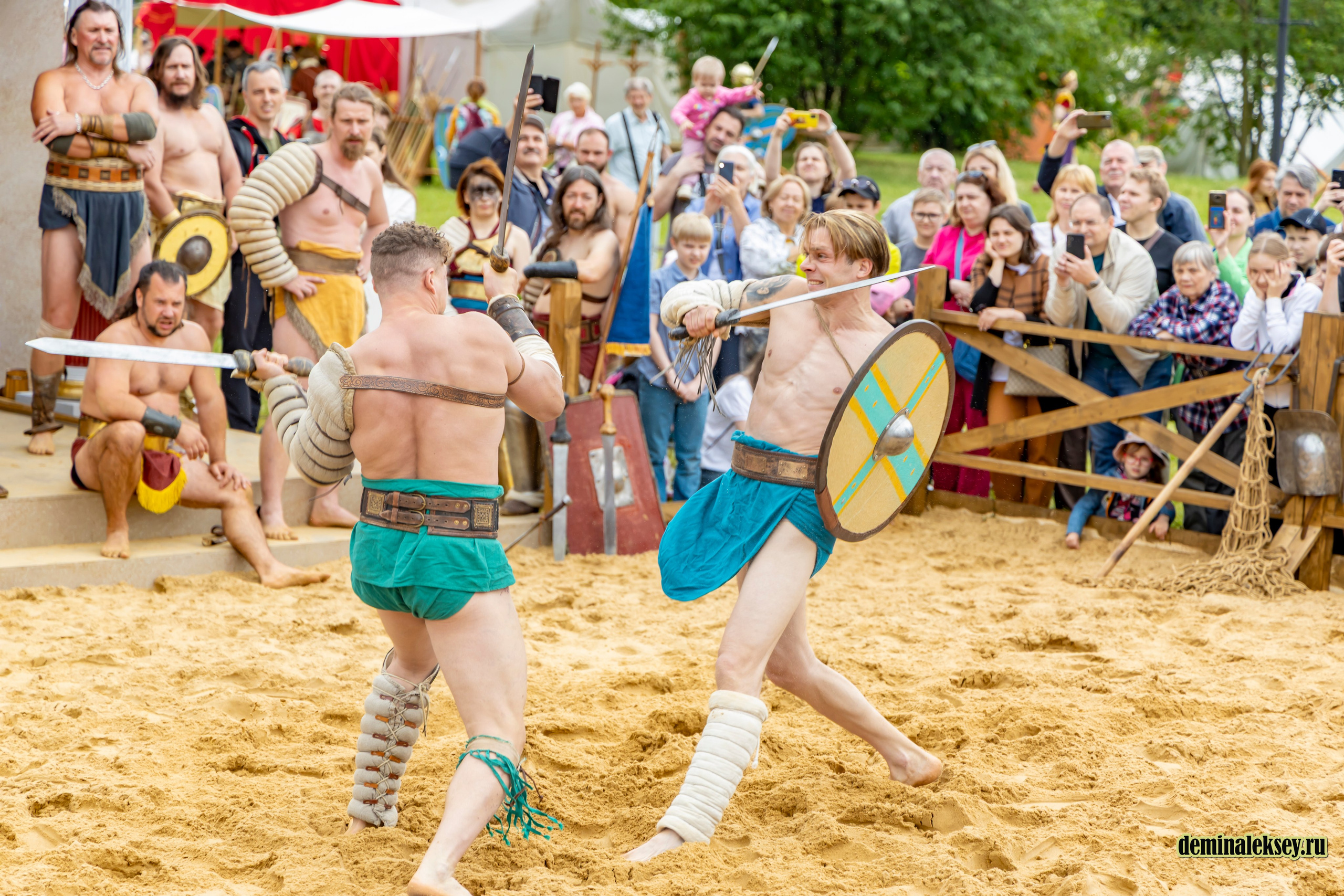 Времена и эпохи 2025 Парк Акведук. Репортажный, семейный и студийный фотограф в Москве Демин Алексей