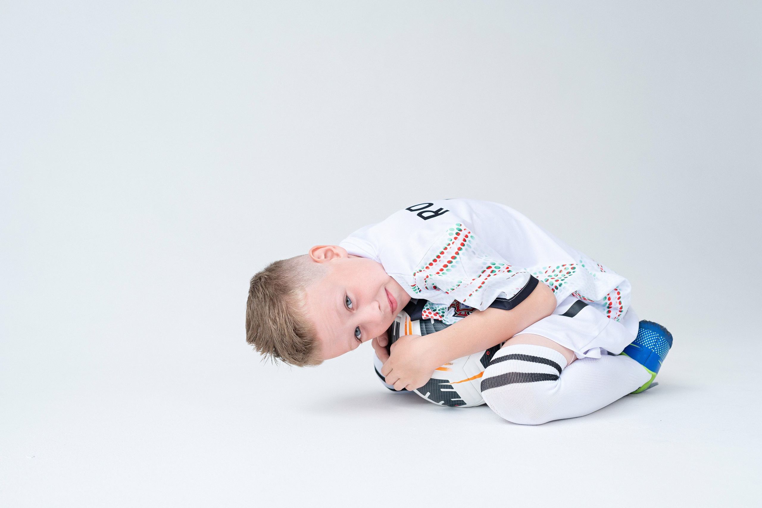 Ярику 7 лет. Детский и семейный фотограф в Сургуте и Нефтеюганске Анна Старцева