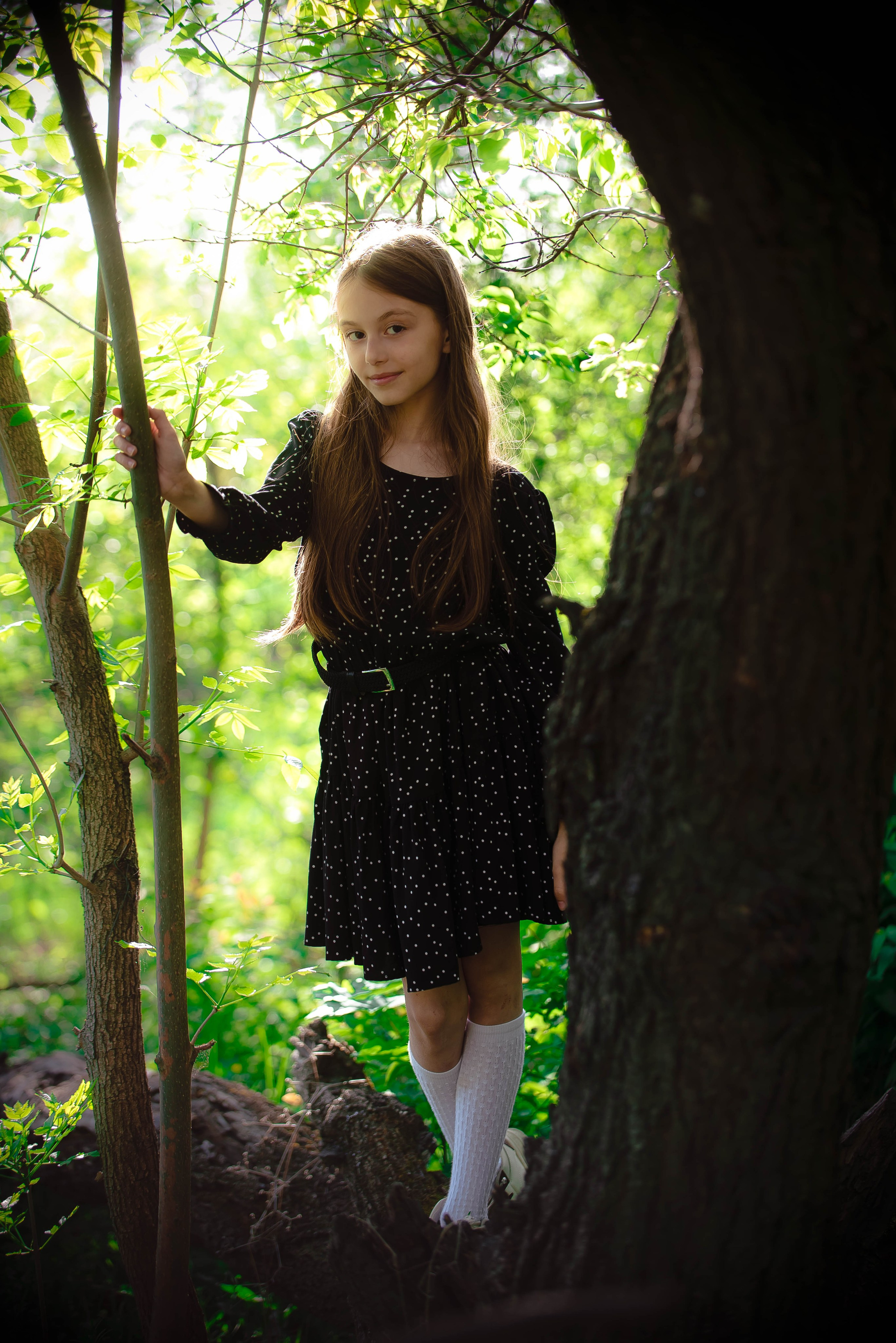 Анютка в сиреньке. Арт-фотограф Евгений Матвиенко