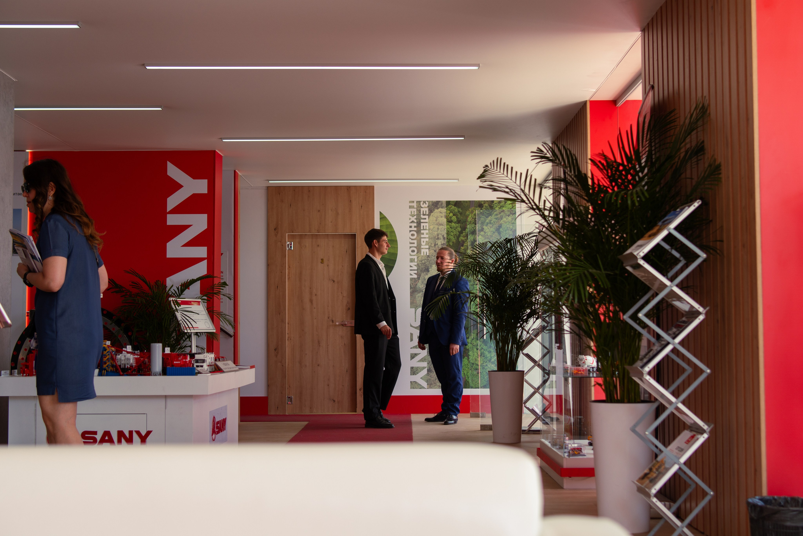 СТТ Expo 24-я международная выставка строительной техники и технологий в России. Фотограф / видеограф в Москве и Сочи Sofia Riversong