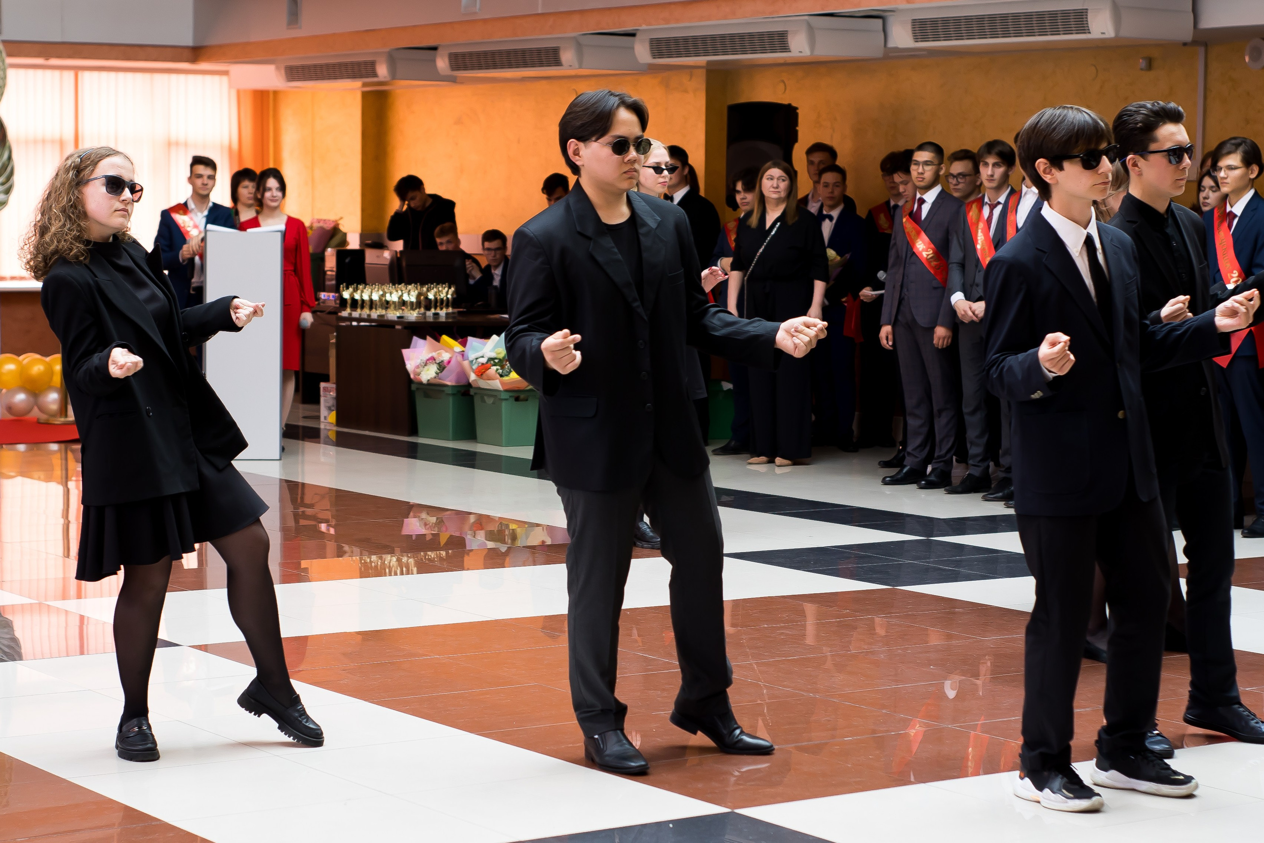 Последний звонок. Фотограф в Иркутске